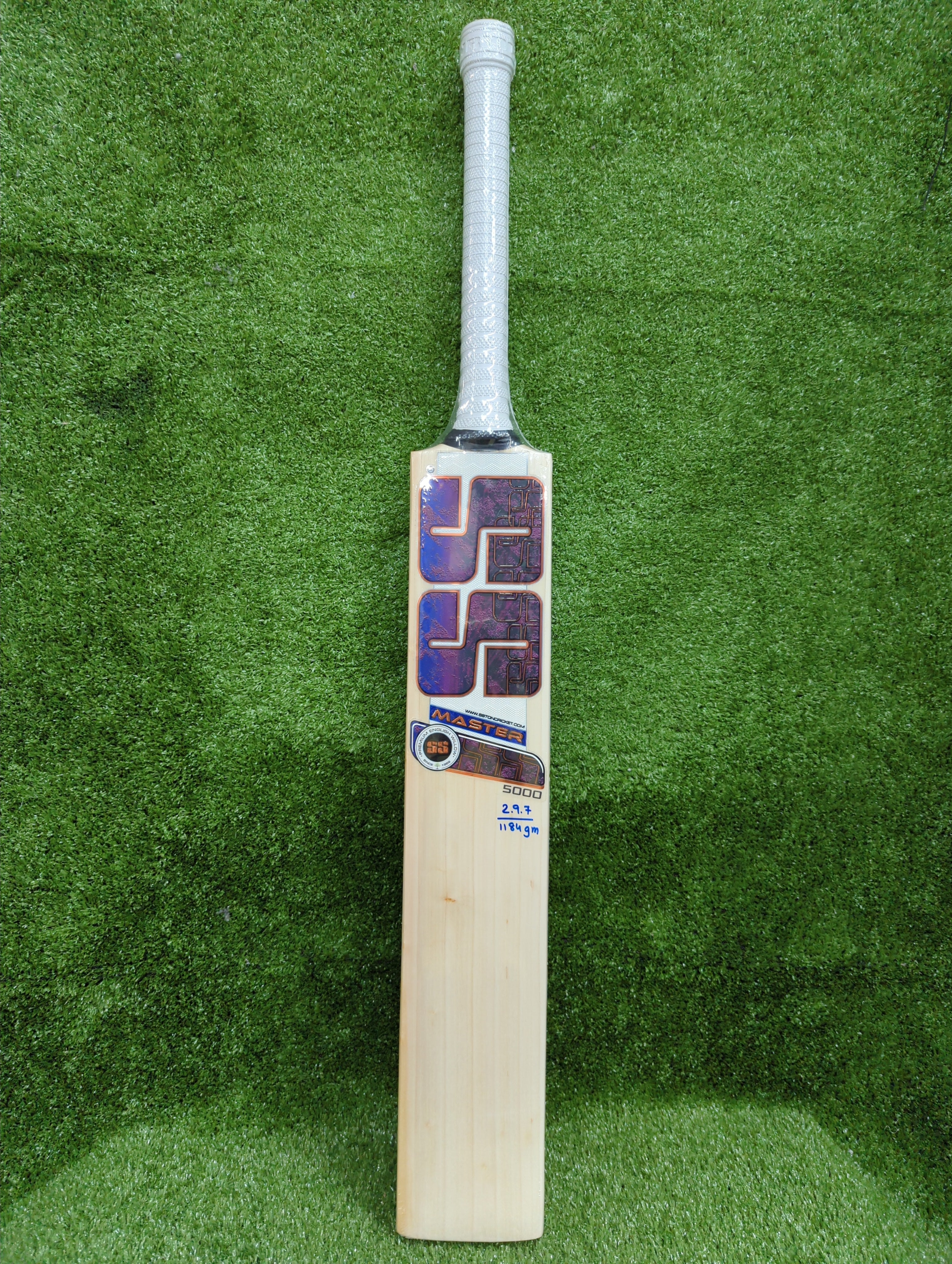 SS Master 5000 English Willow Cricket Bat Short Handle SS