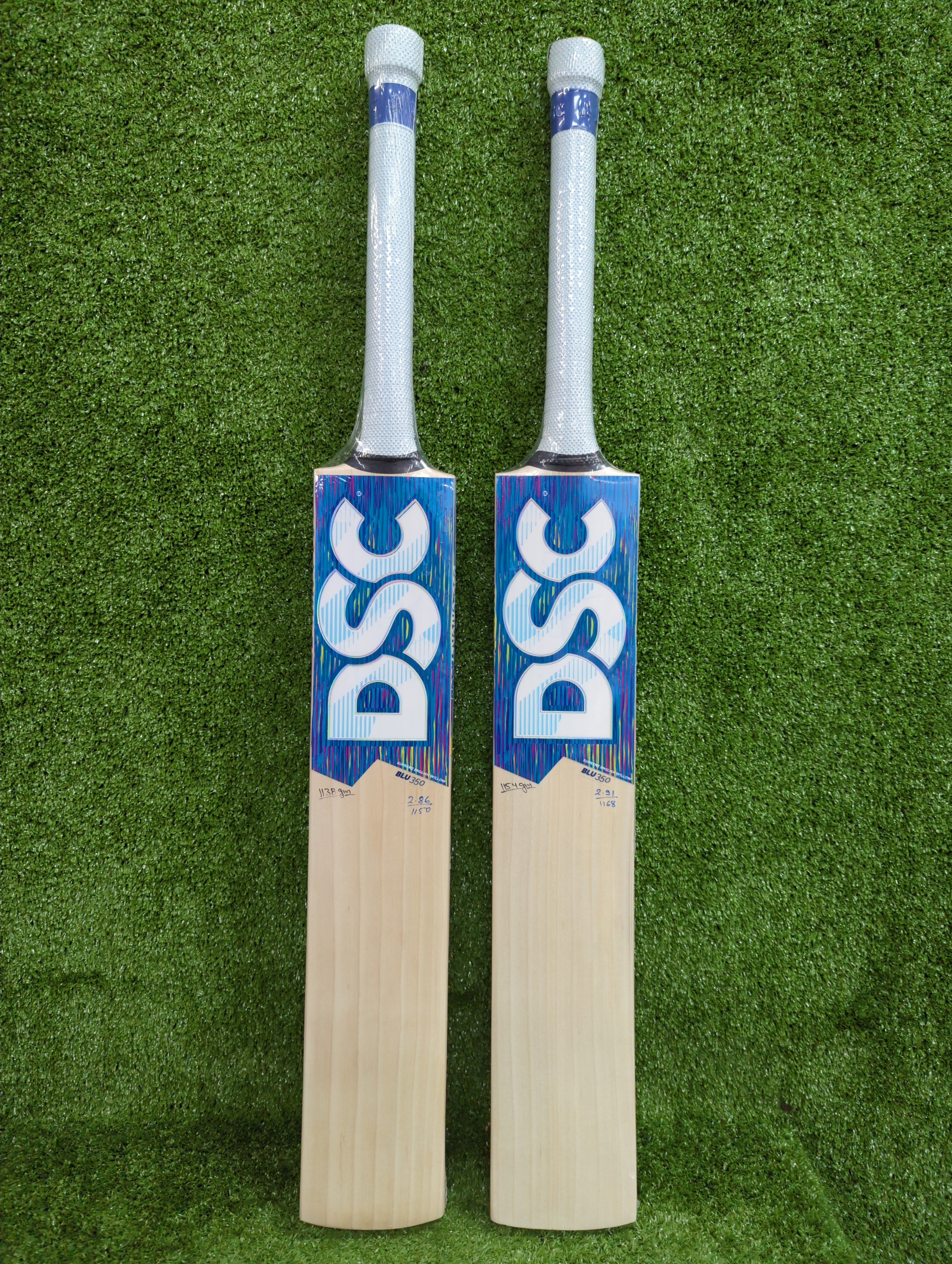DSC Blu 350 Adult English Willow Cricket Bat