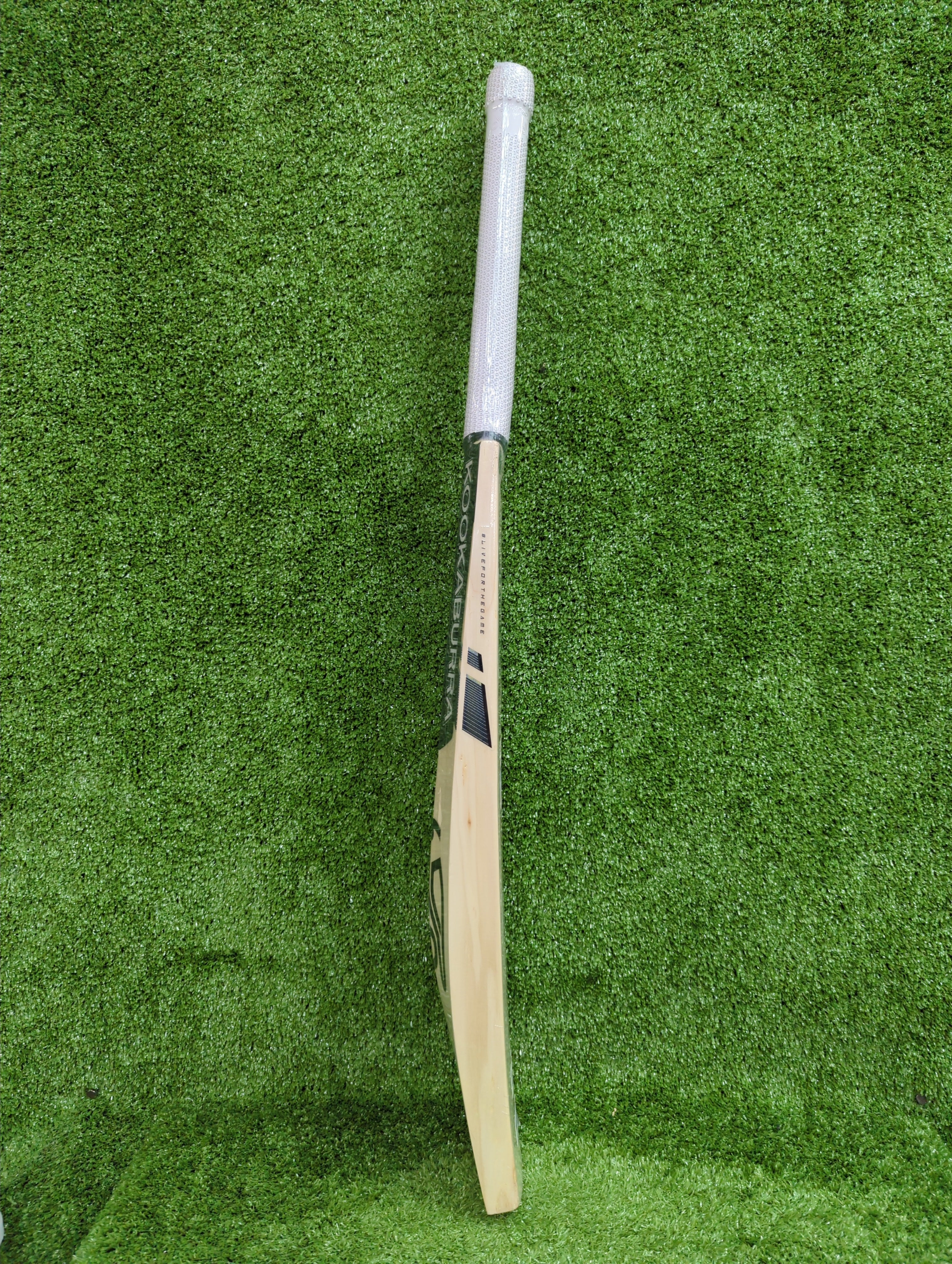 Kookaburra Shadow Pro 2.0 English Willow Cricket Bat