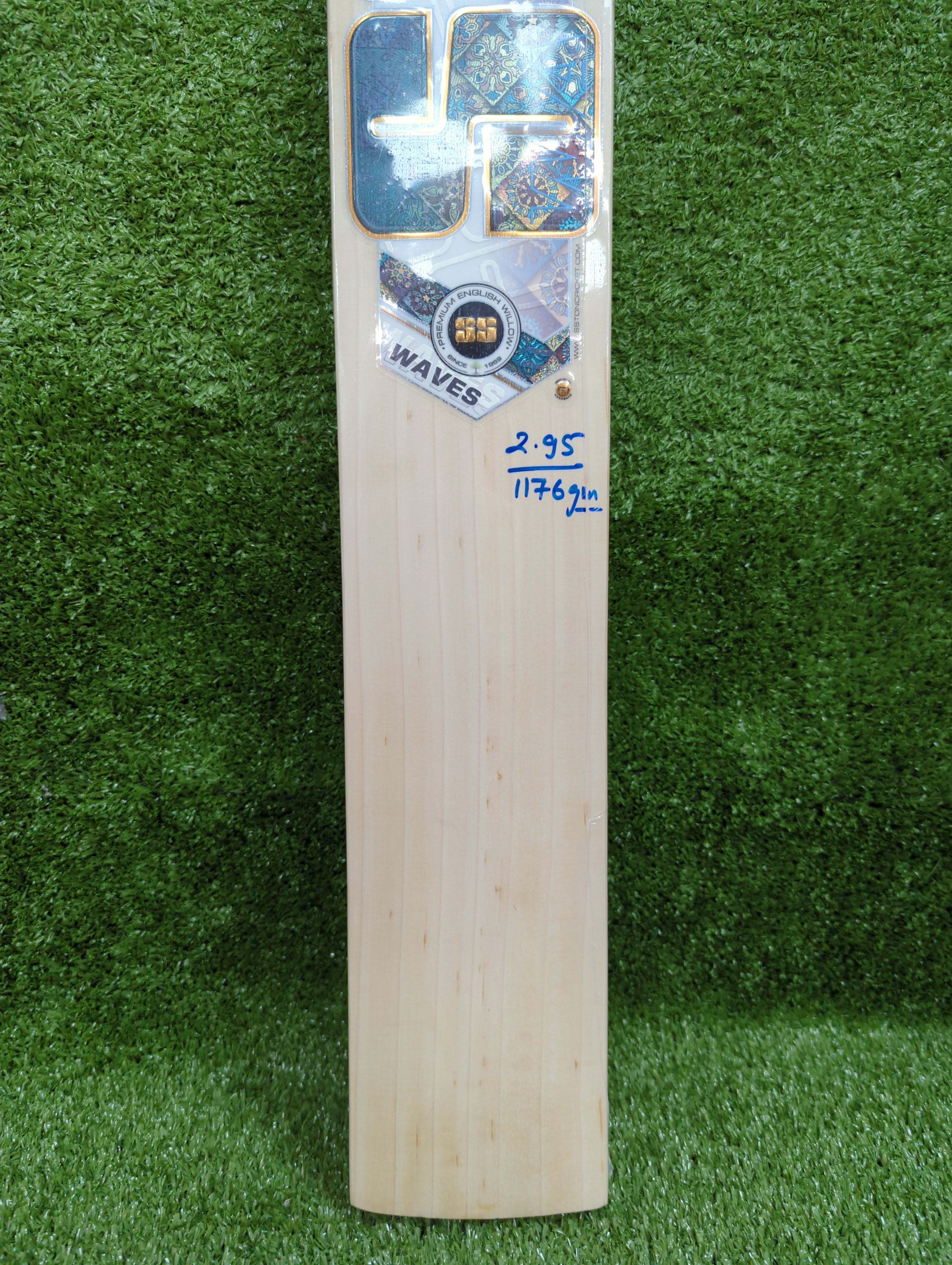 SS Waves English Willow Cricket Bat Short Handle SS