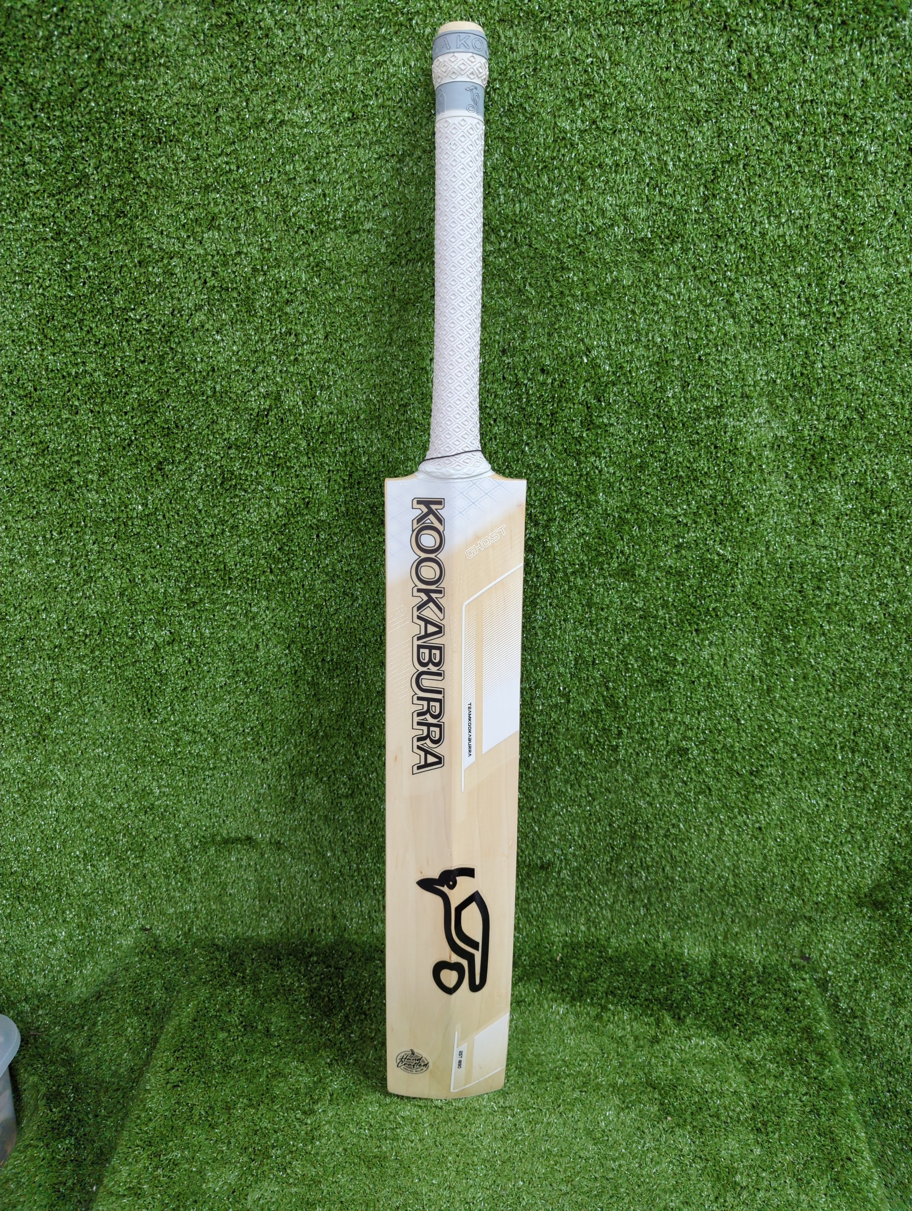 Kookaburra Ghost 5.1 English Willow Cricket Bat