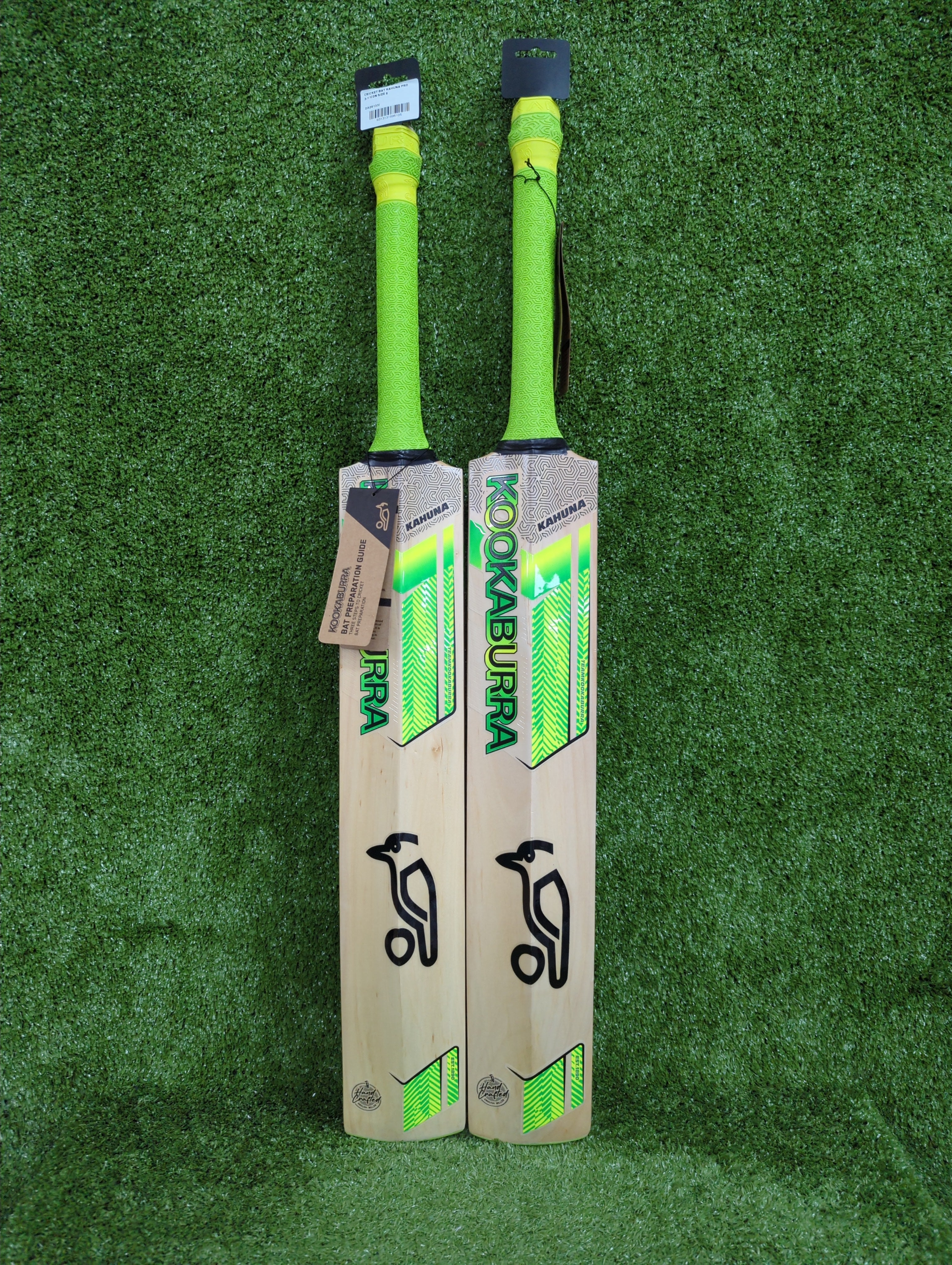 Kookaburra Kahuna Pro 3.1 Icon Junior / Youth English Willow Cricket Bat by Kookaburra - packaging view - TopCricketStore