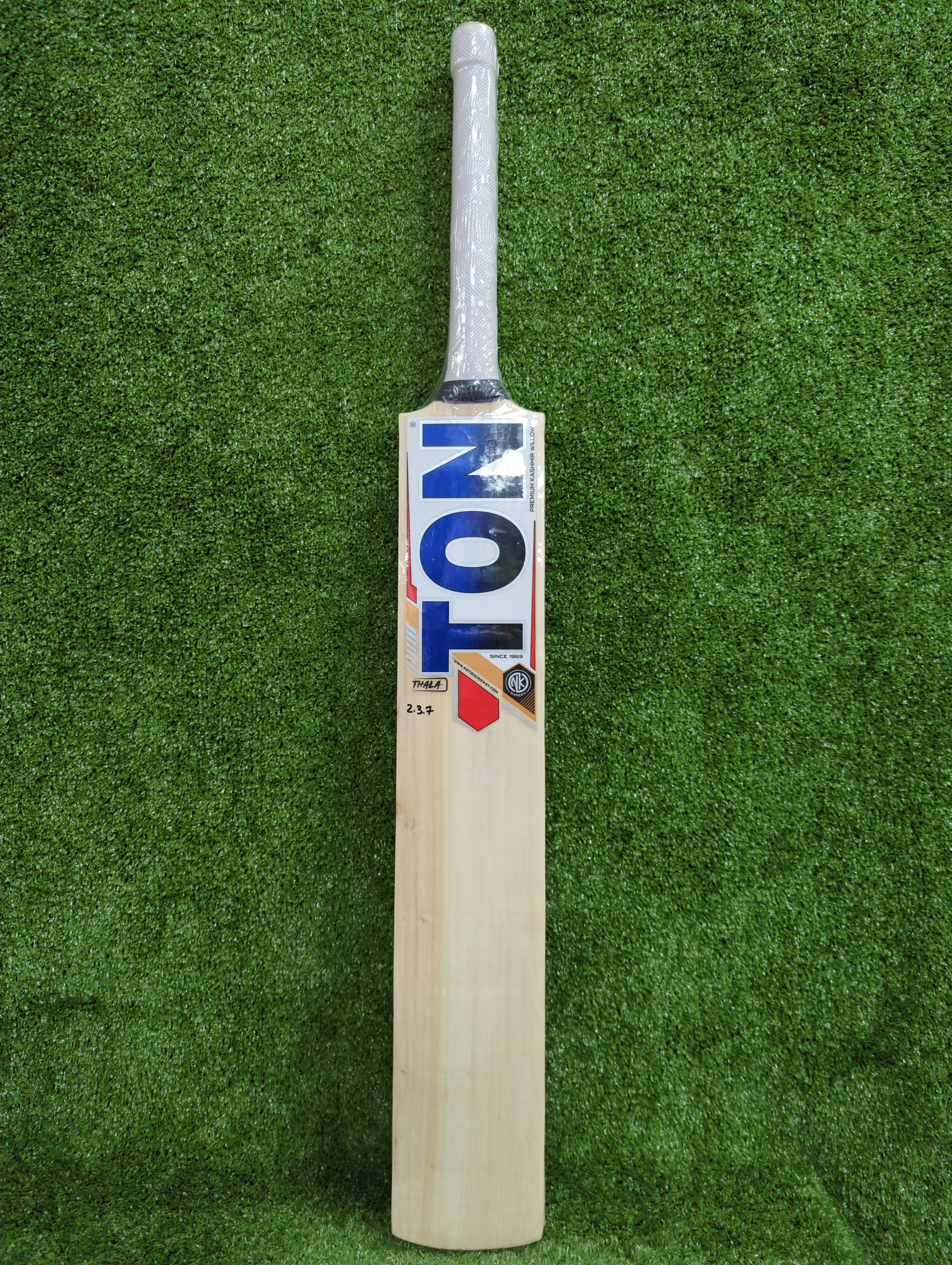 SS Ton Dhoni Thala Jumbo Scoop Tennis Cricket Bat