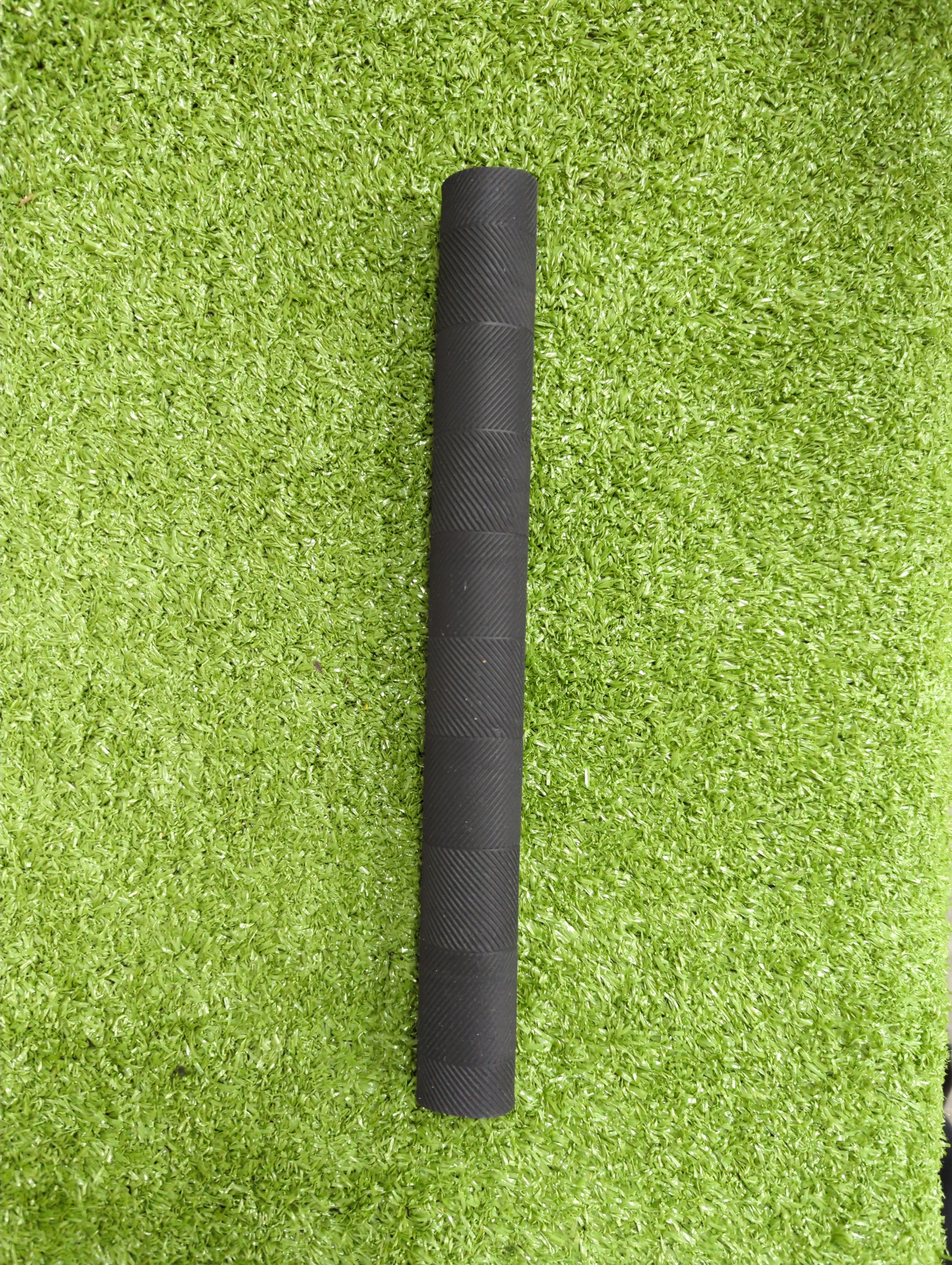 Raydn Chevron Youth Cricket Bat Grip by Raydn