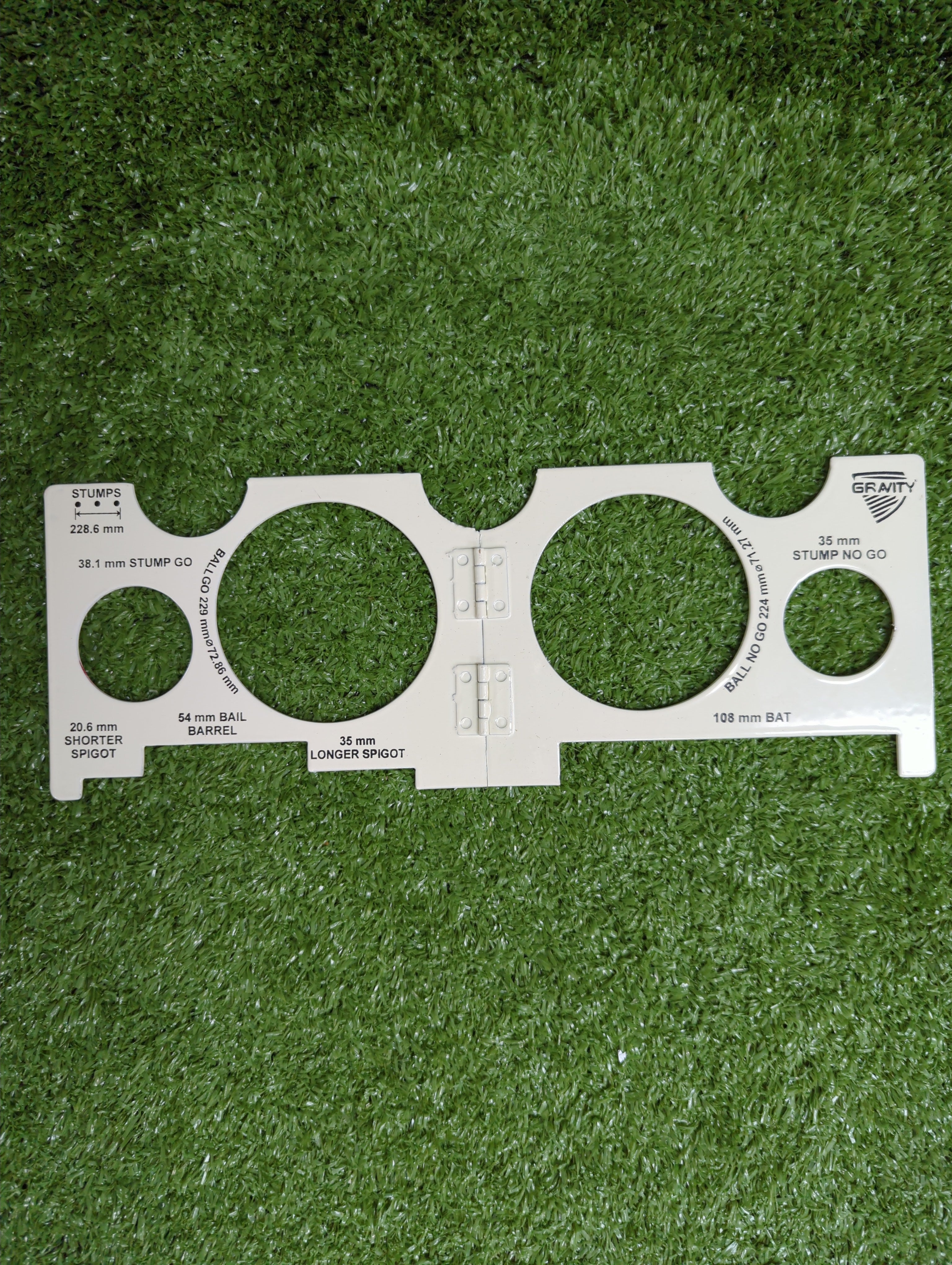 Raydn Umpire Ball Gauge