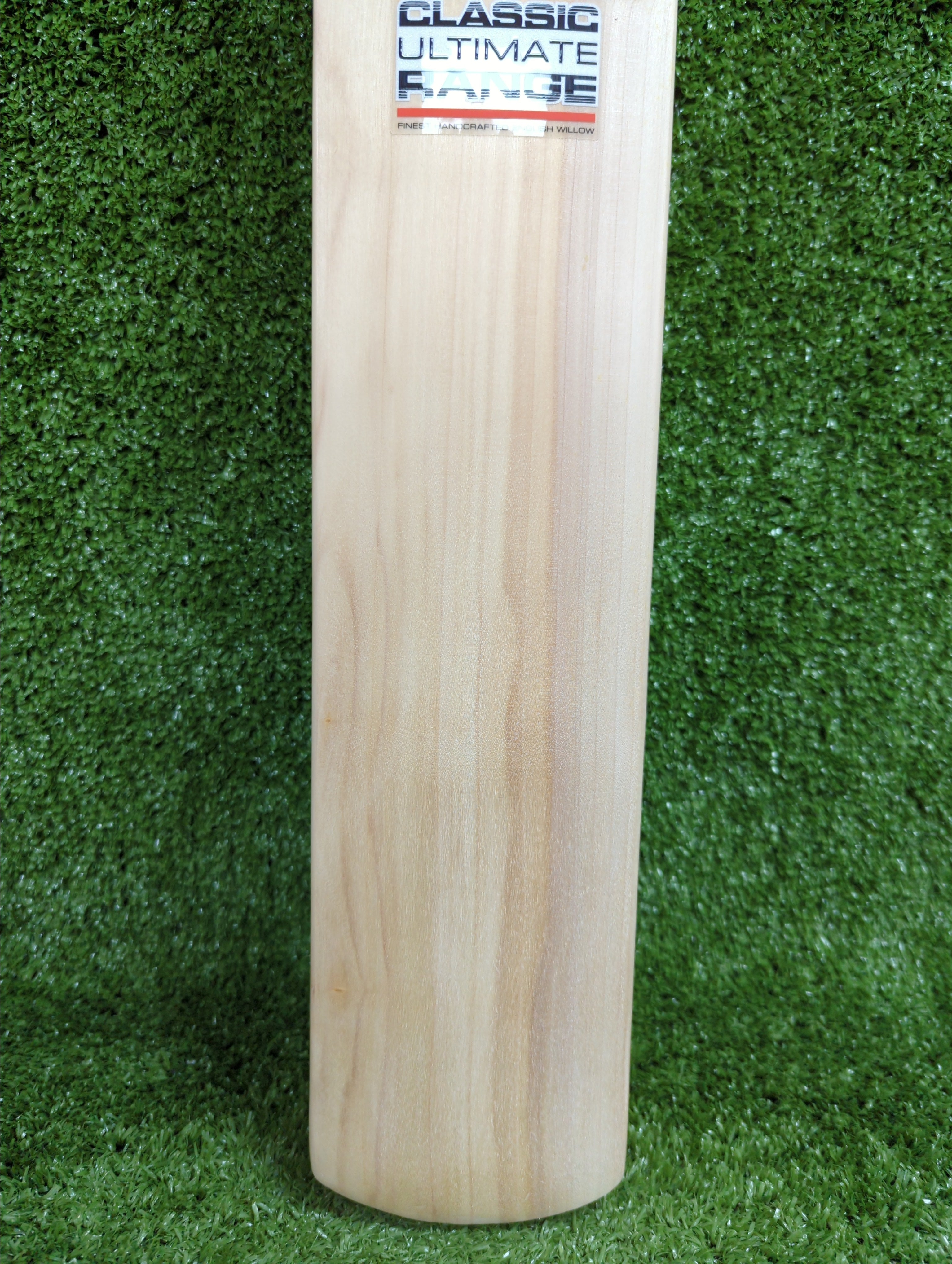 Gray-Nicolls Classic Ultimate Range Youth Harrow English Willow Cricket Bat