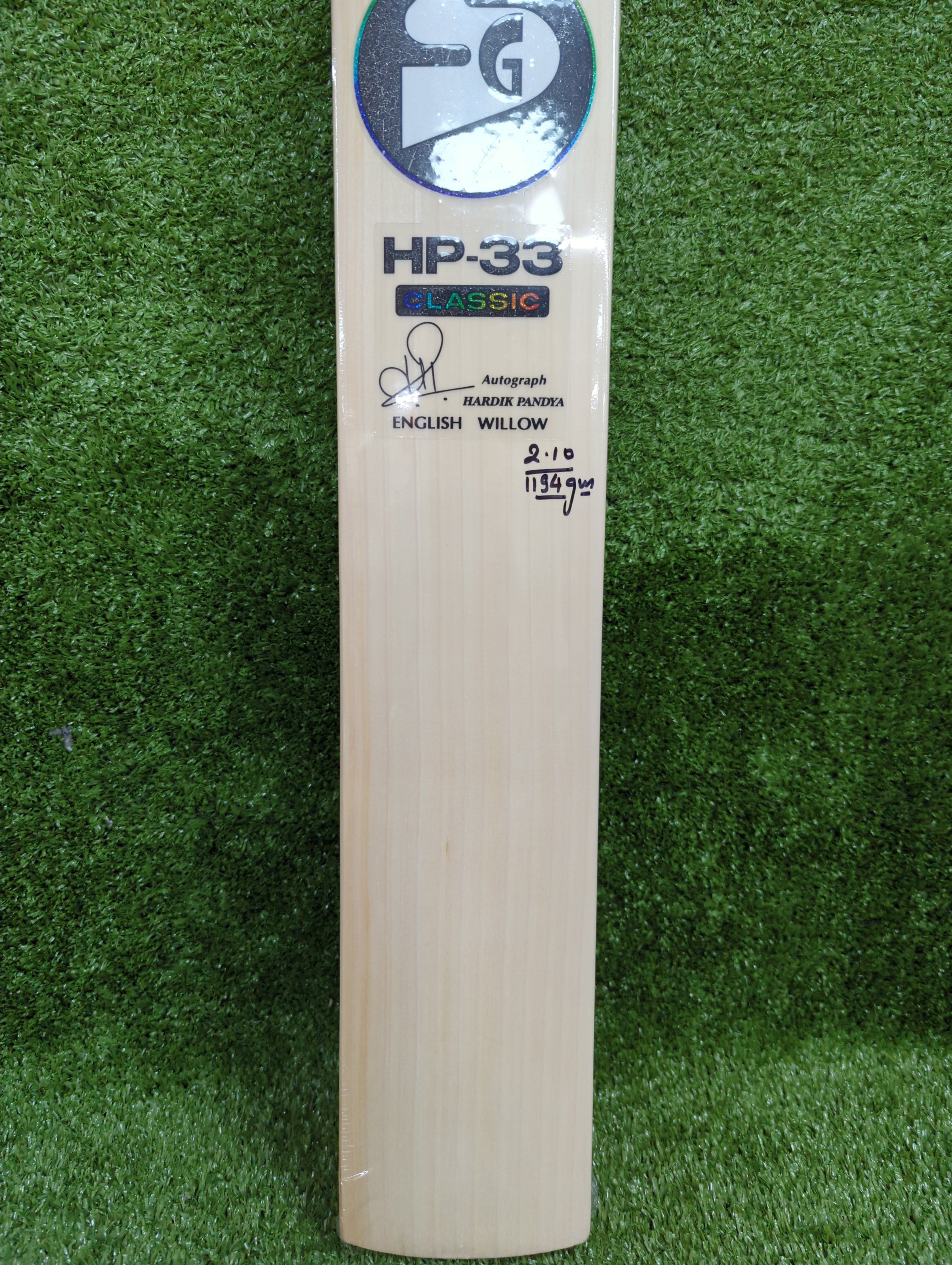 SG HP-33 Classic English Willow Cricket Bat SG