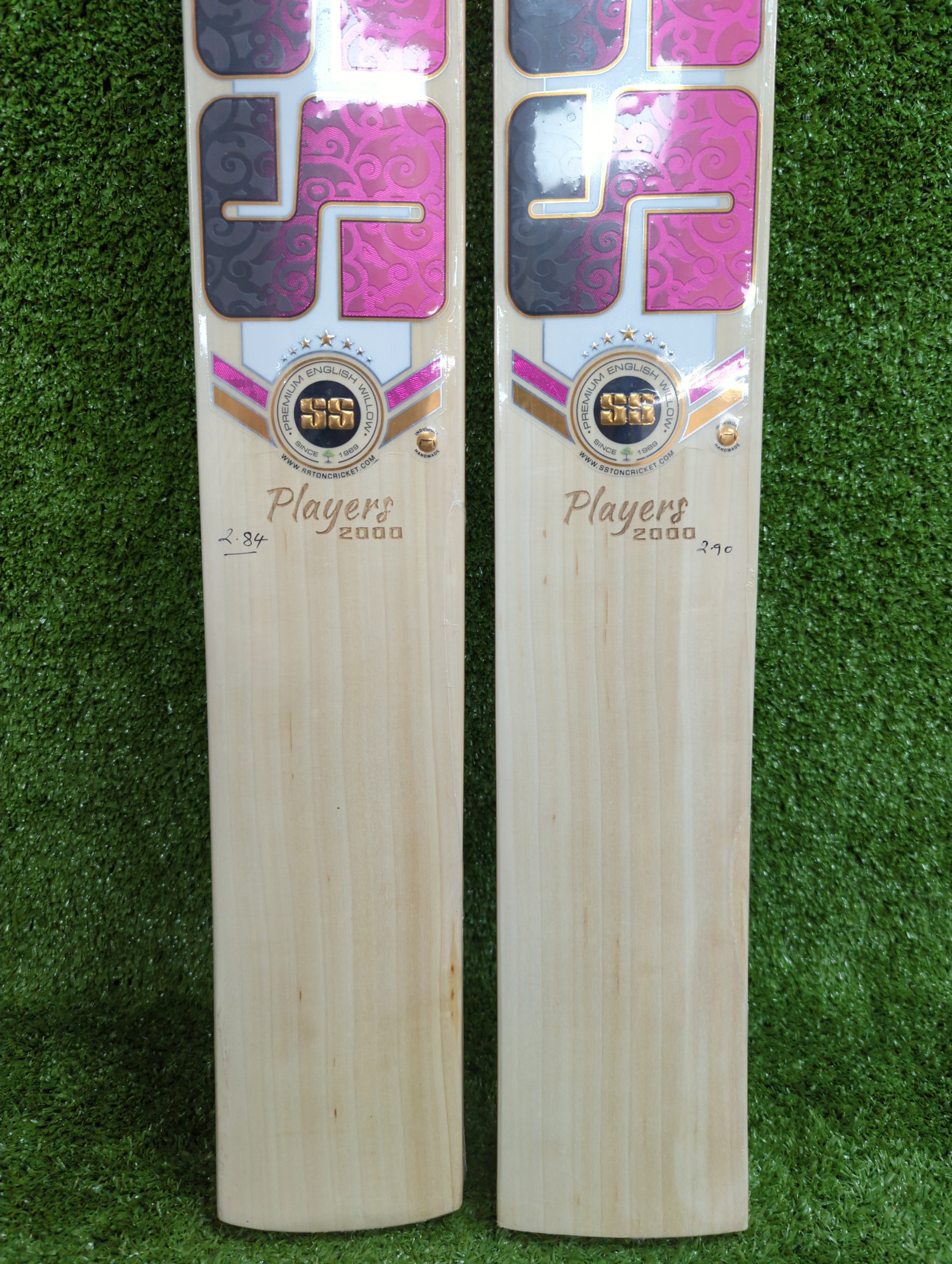 SS Player 2000 English Willow Cricket Bat (Pink Sticker) - Rinku Singh
