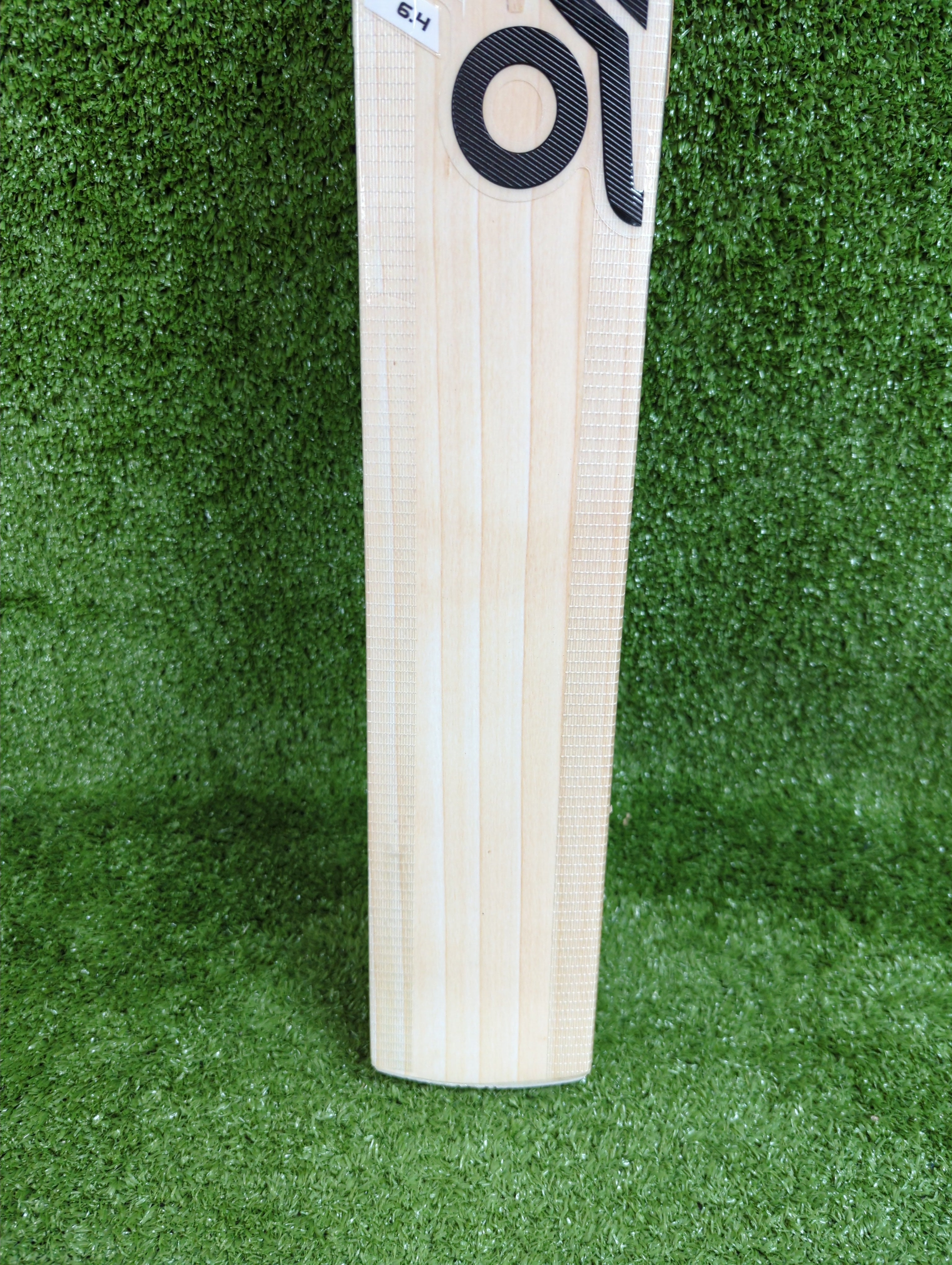Kookaburra Ghost 6.4 Junior / Youth English Willow Cricket Bat