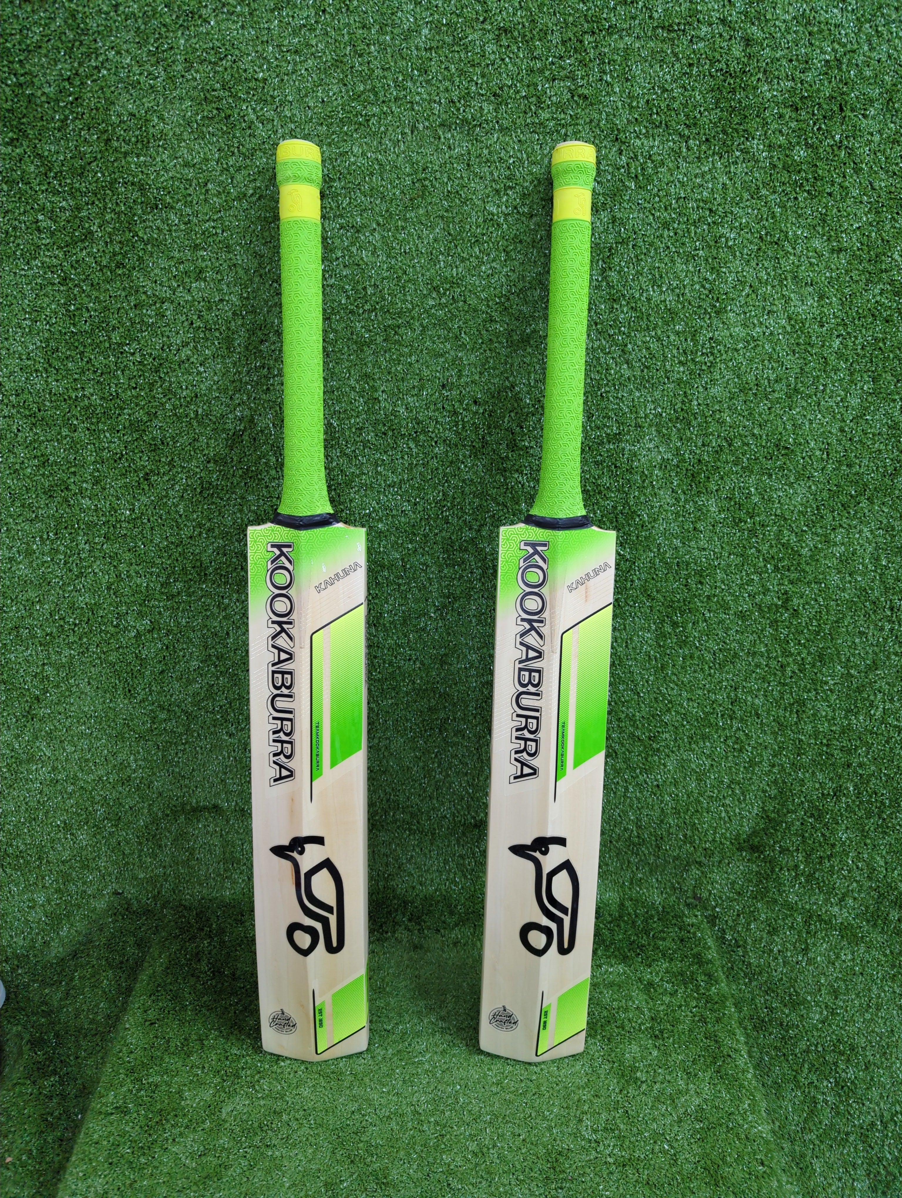 Kookaburra Kahuna Lite English Willow Cricket Bat