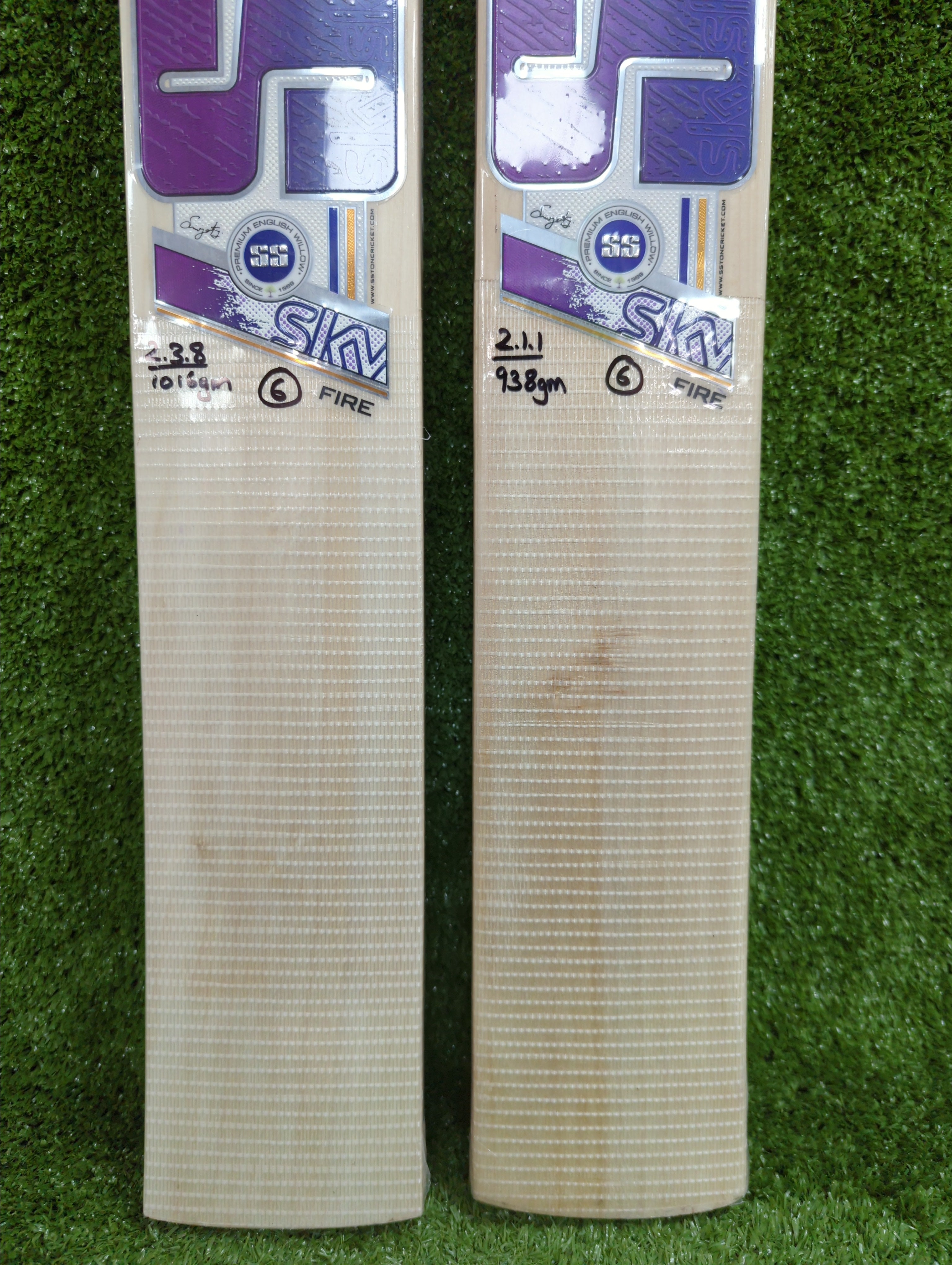 SS Sky Fire Junior / Youth English Willow Cricket Bat