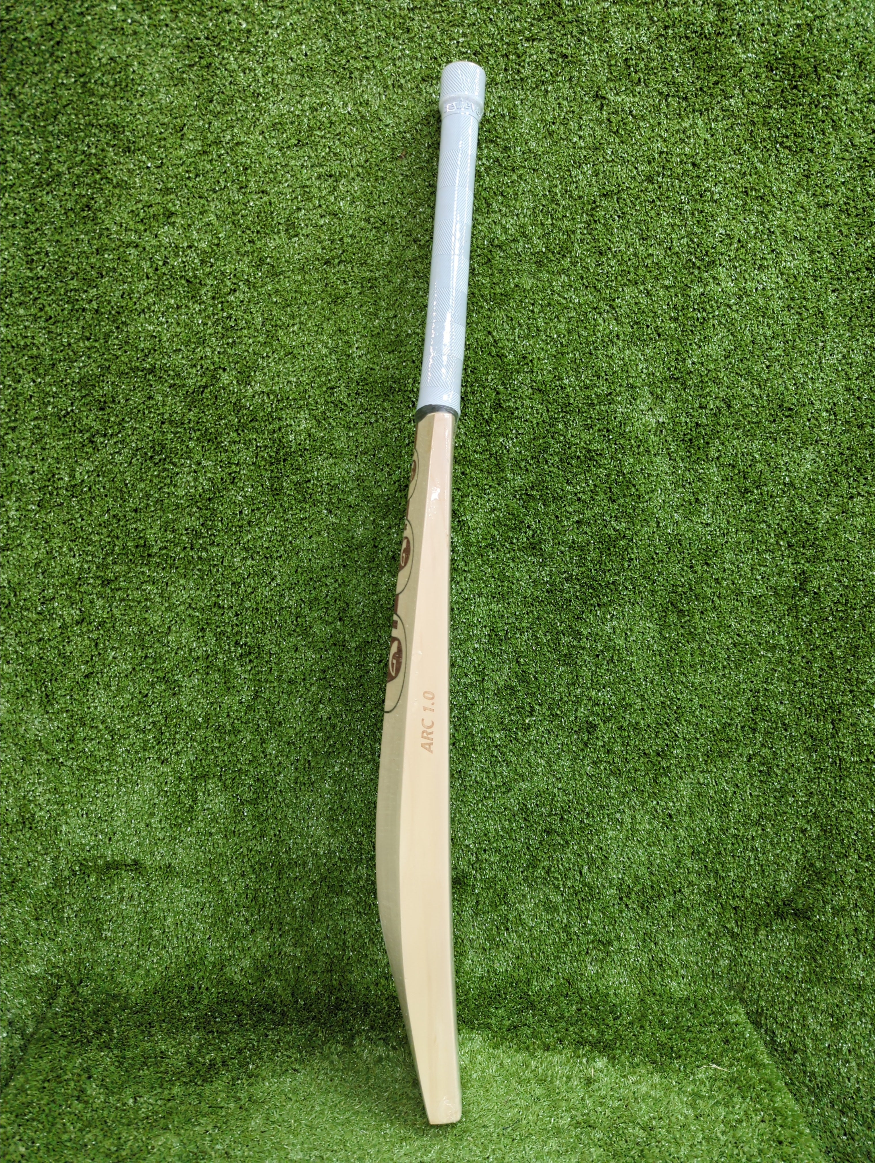 SG Sunny Tonny Arc 1.0  English Willow Cricket Bat