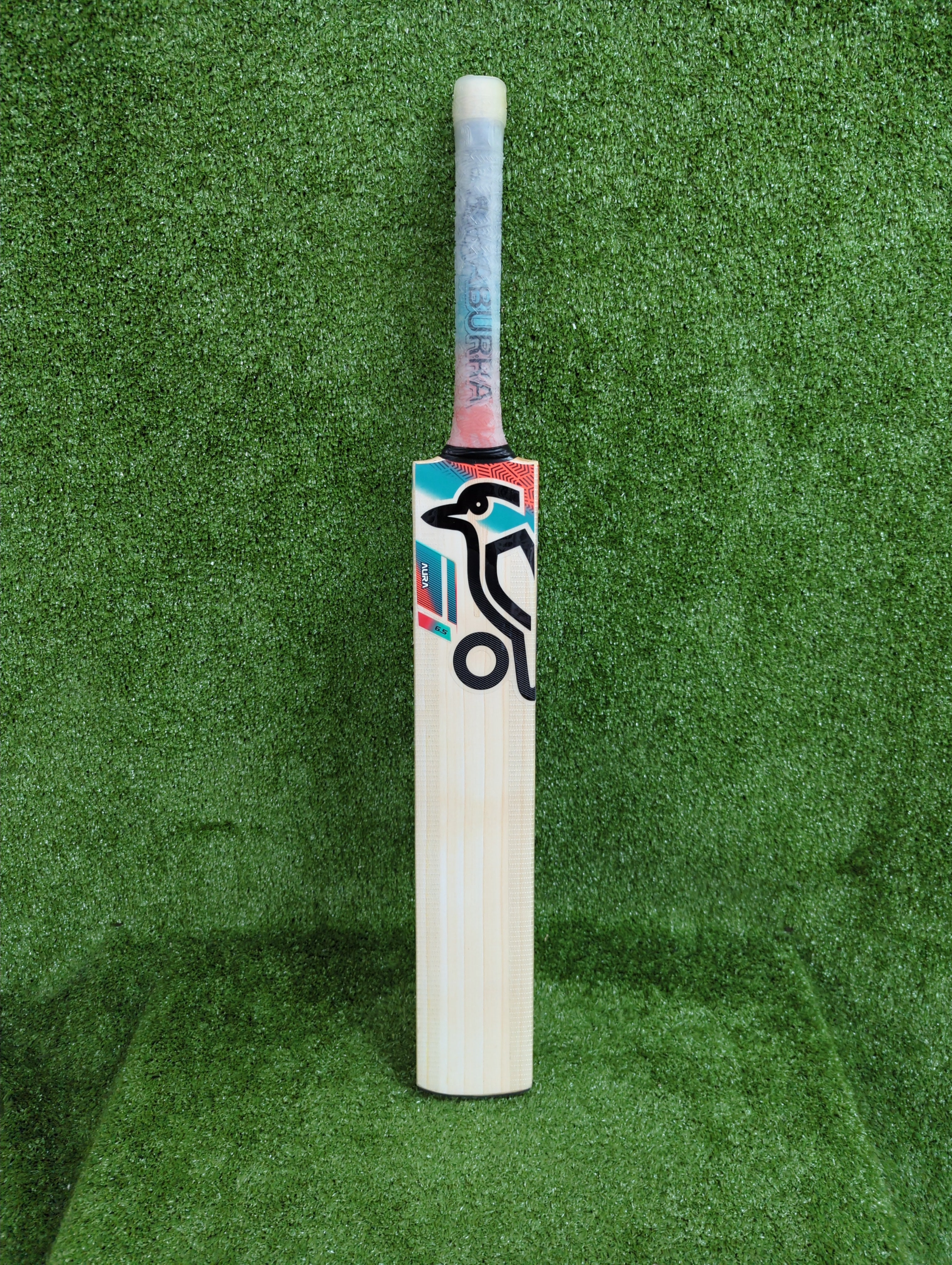 Kookaburra Aura 6.5 Harrow English Willow Cricket Bat