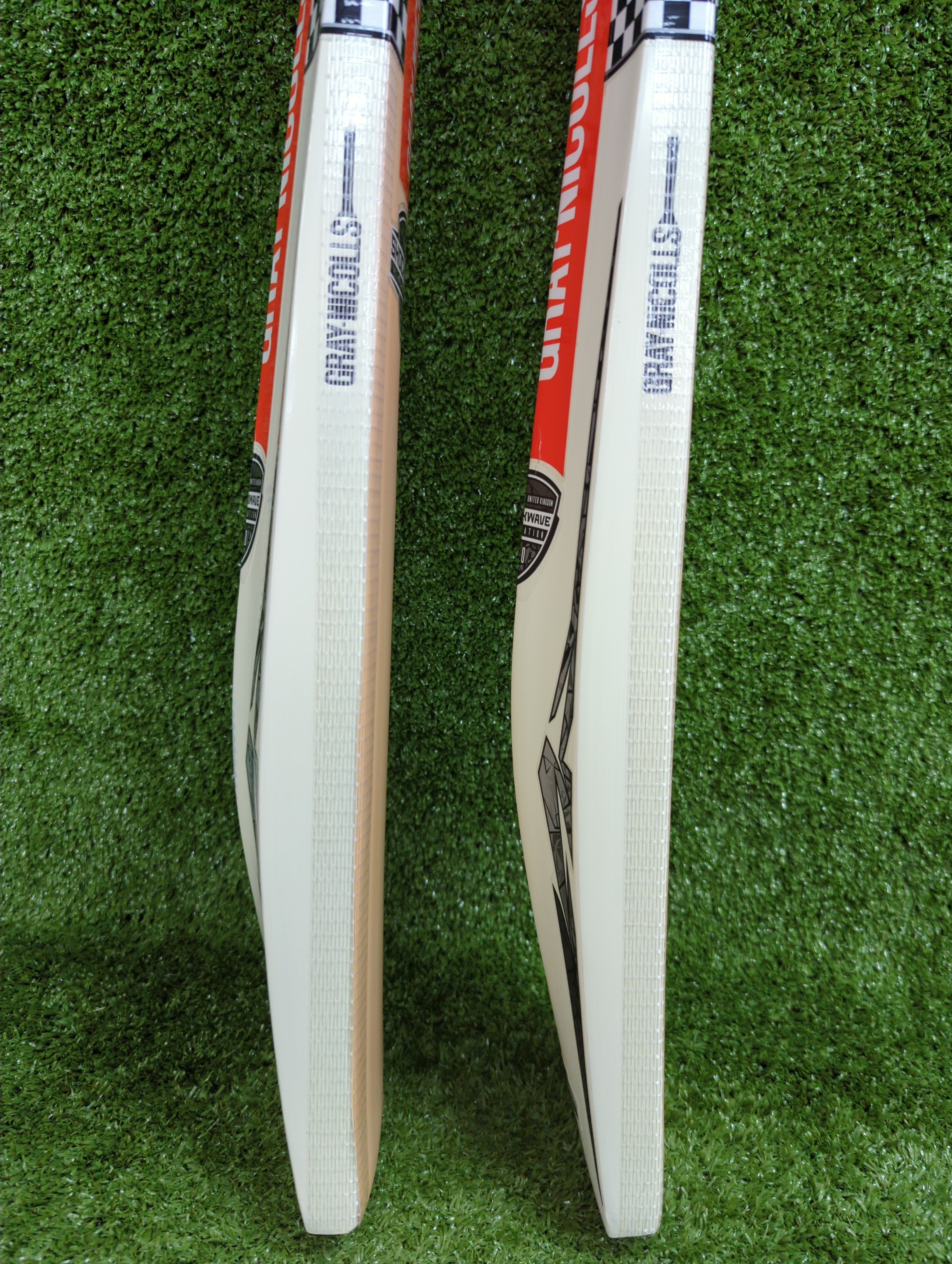 Gray-Nicolls Shockwave 2.0 Power Harrow Willow Cricket Bat
