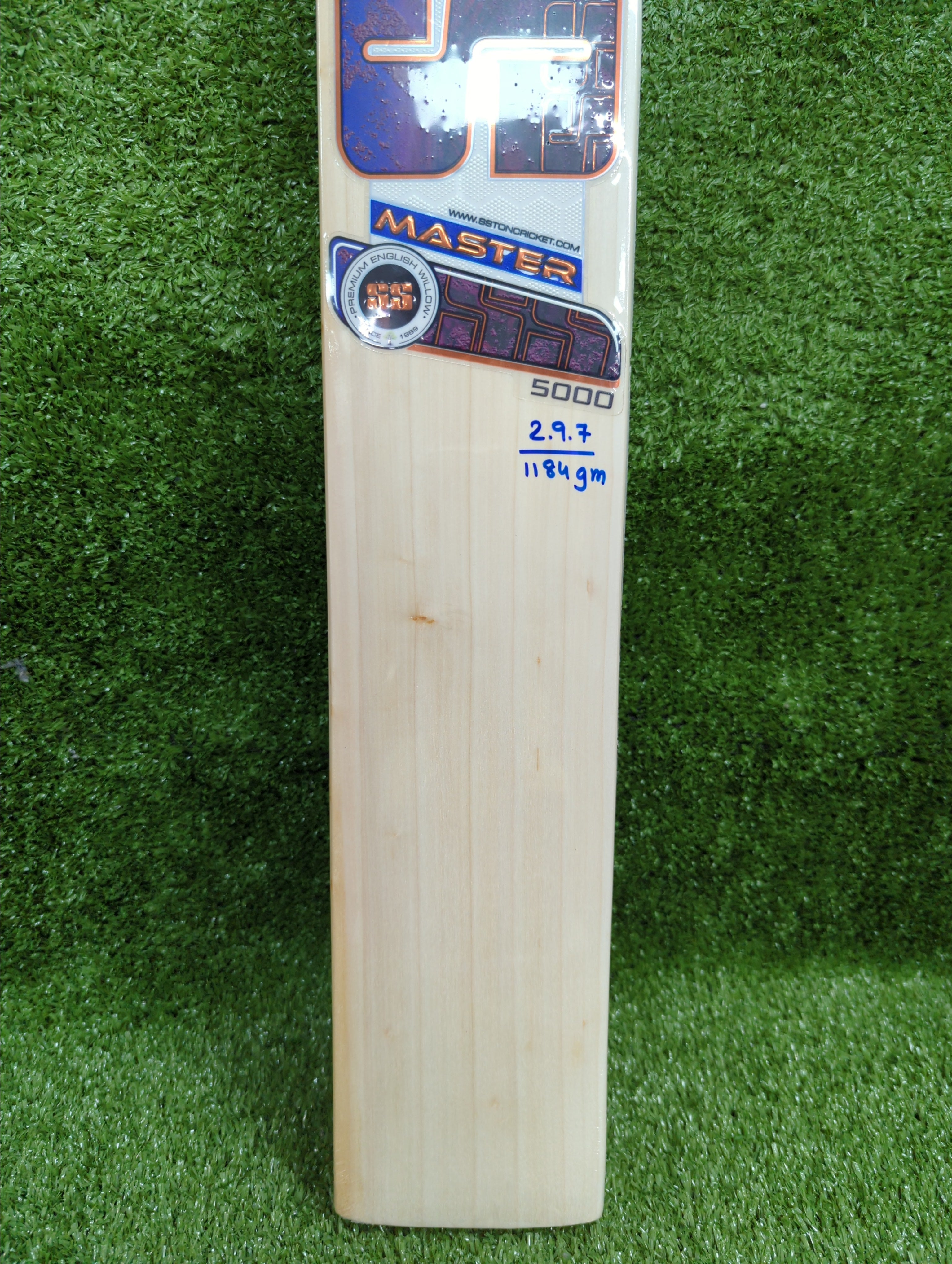 SS Master 5000 English Willow Cricket Bat Short Handle SS