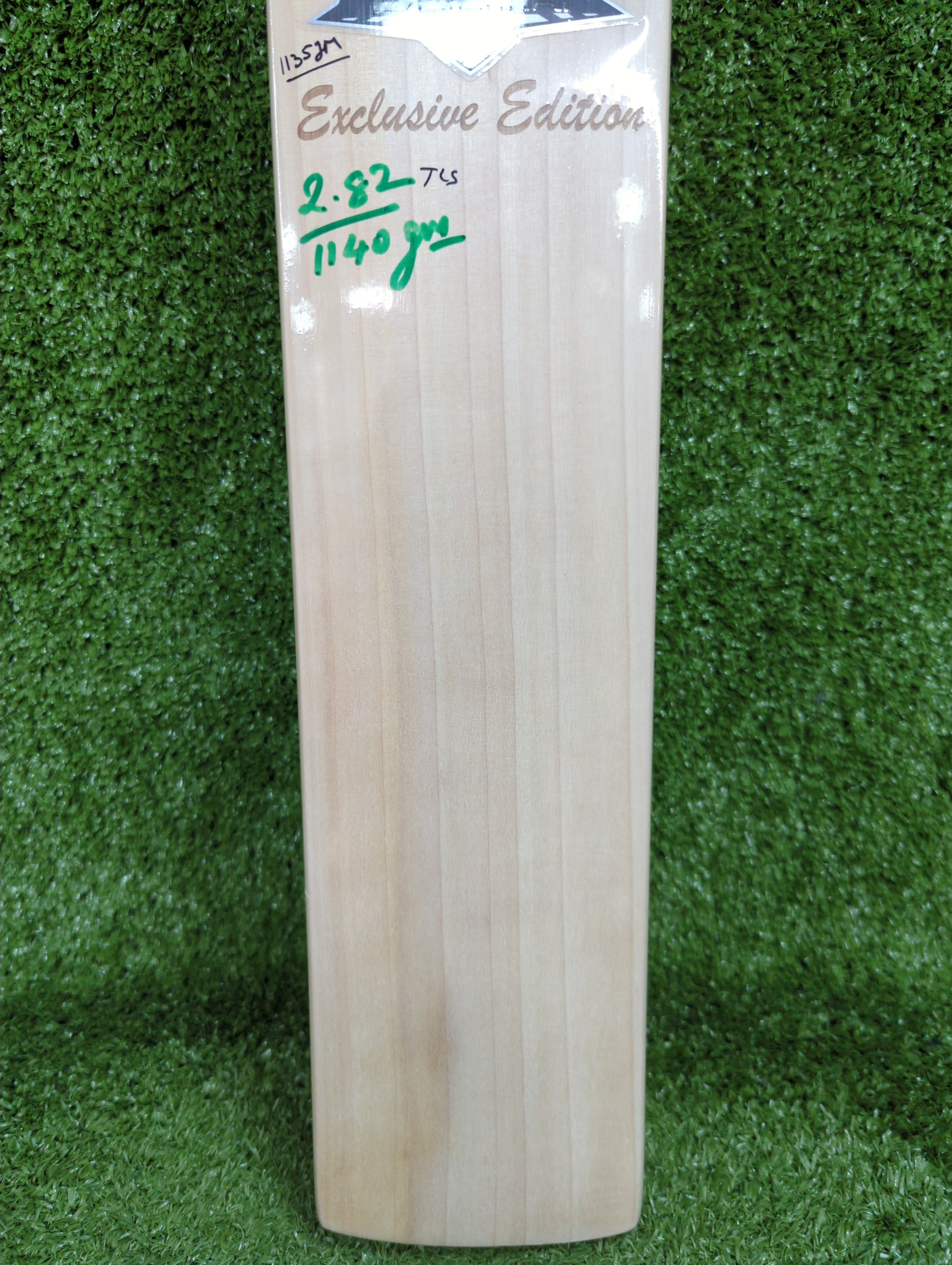 Gray-Nicolls Delta Gen 4.0 Exclusive Edition English Willow Cricket Bat GN