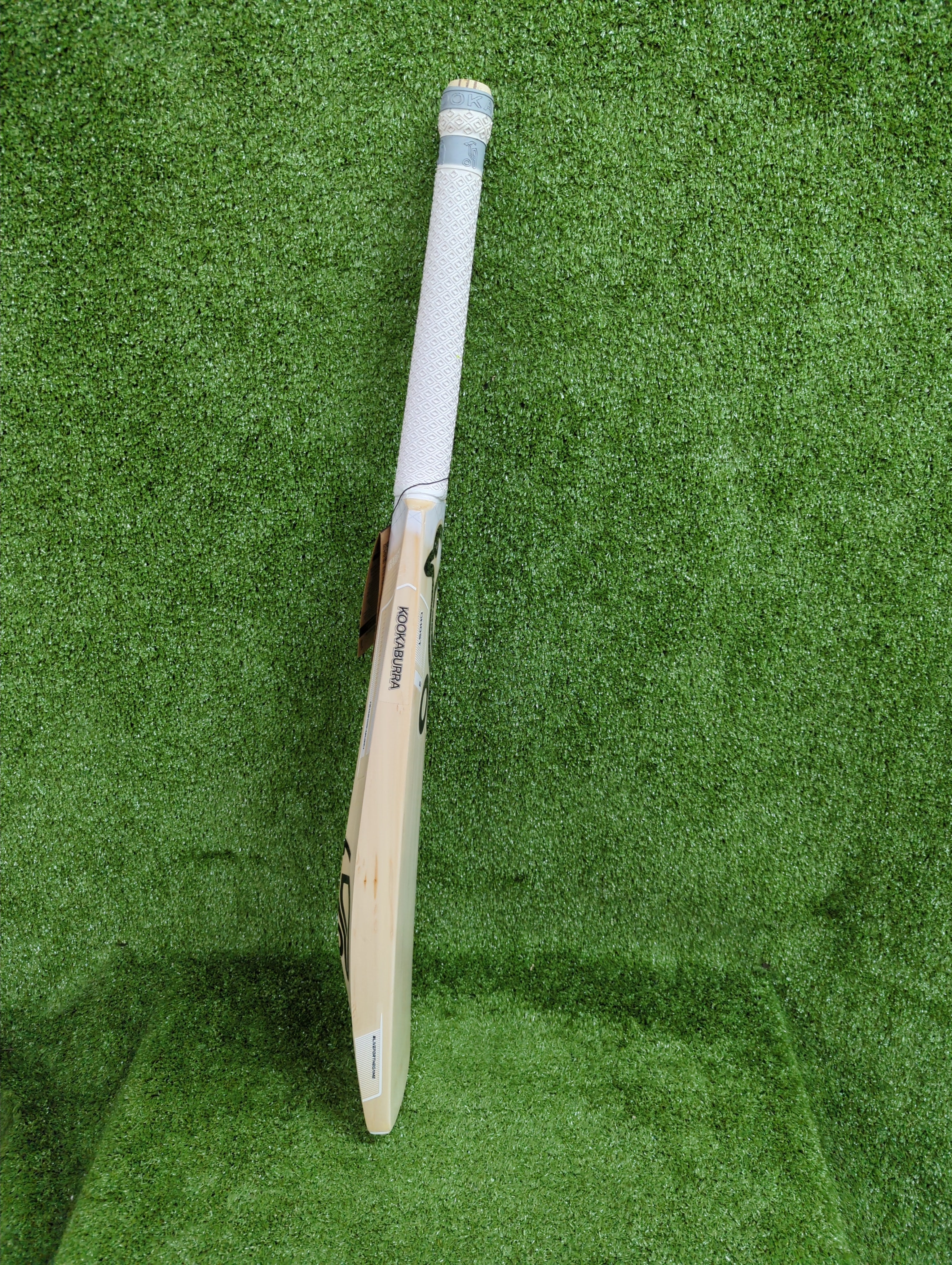 Kookaburra Ghost 5.1 English Willow Cricket Bat
