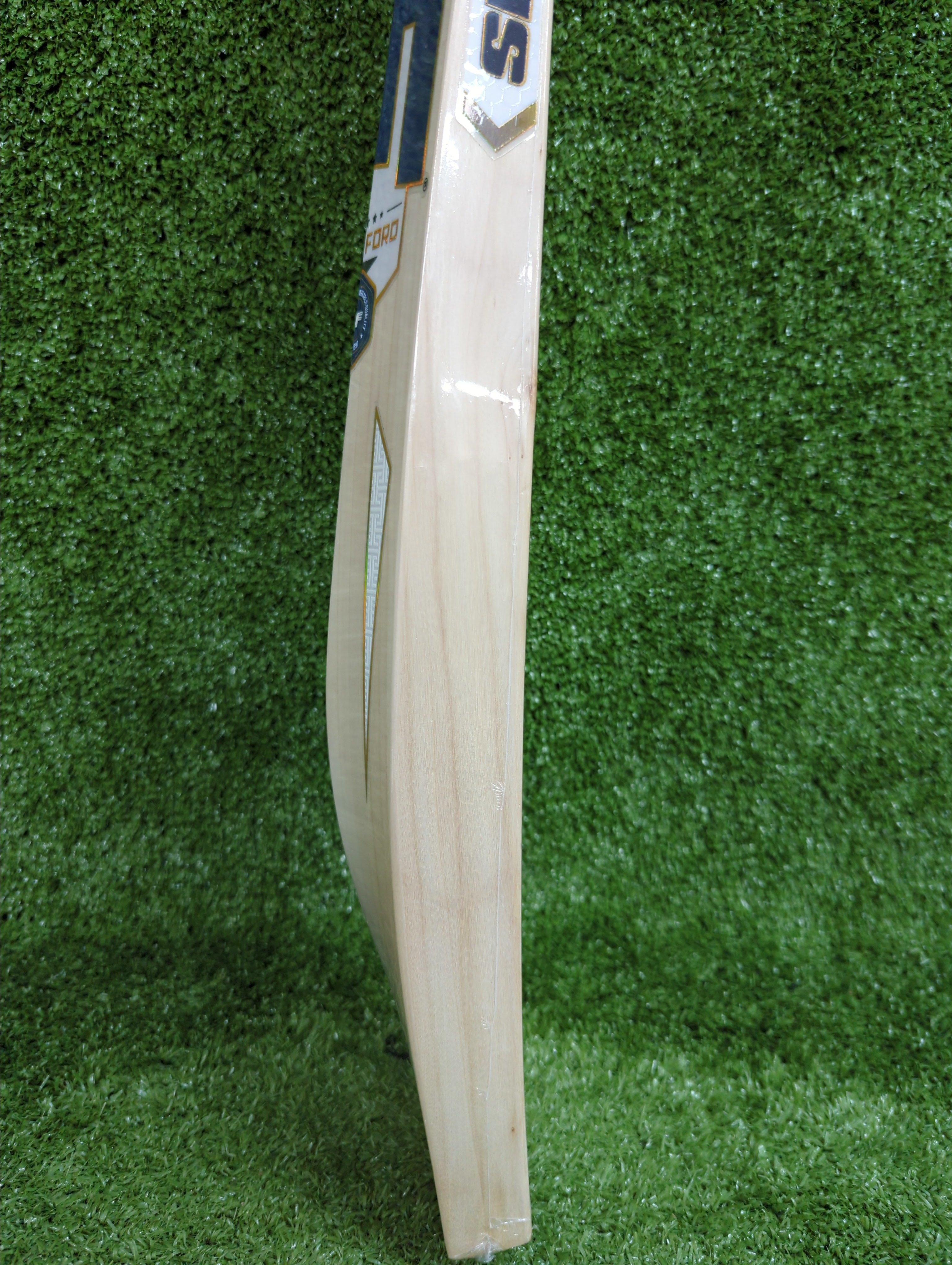 SF Magnum Icon English Willow Cricket Bat