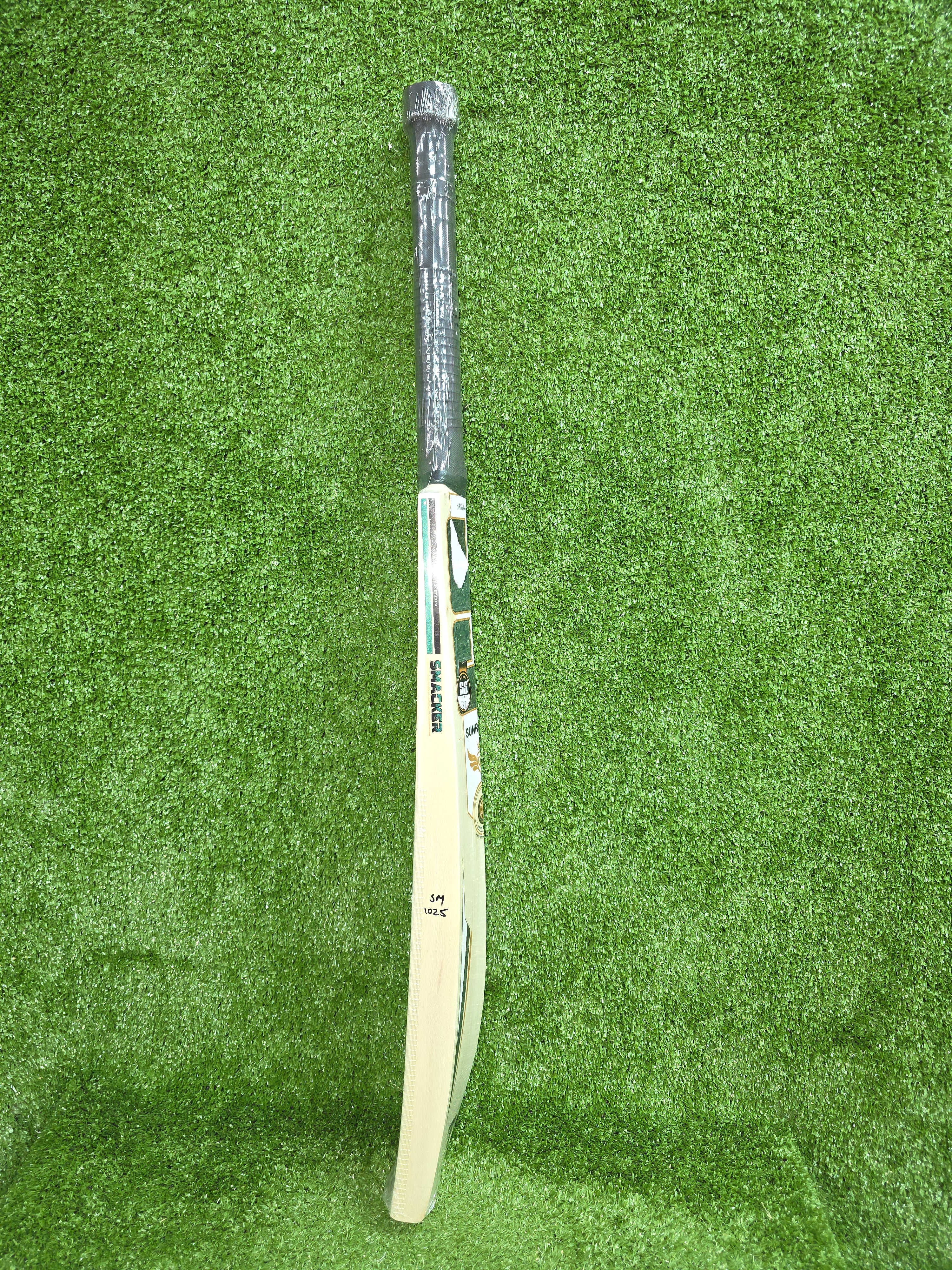 SS GG Smacker Wonder Kashmir Willow Cricket Bat