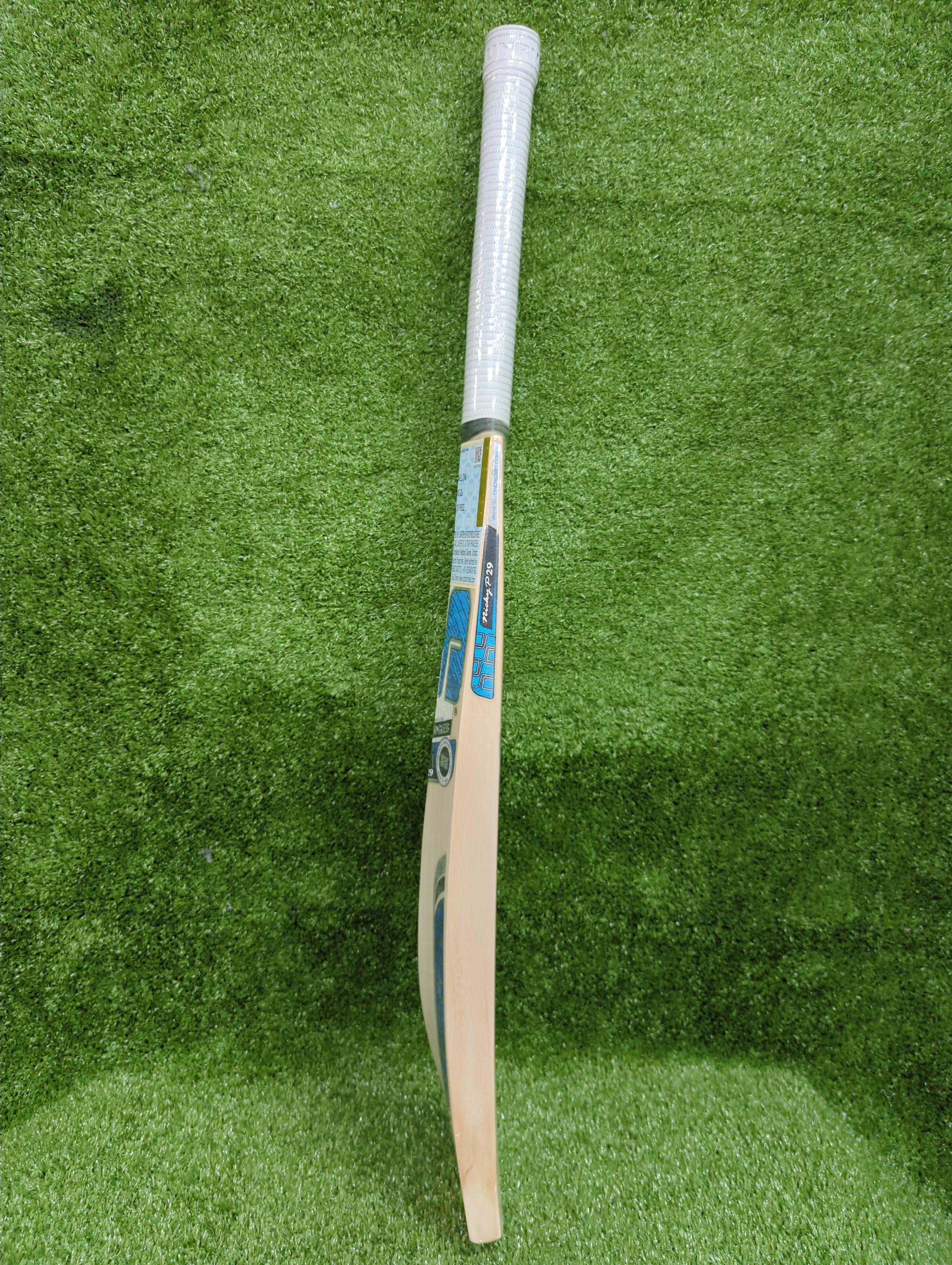 SS Nicholas Pooran Players Edition Junior / Youth English Willow Cricket Bat SS