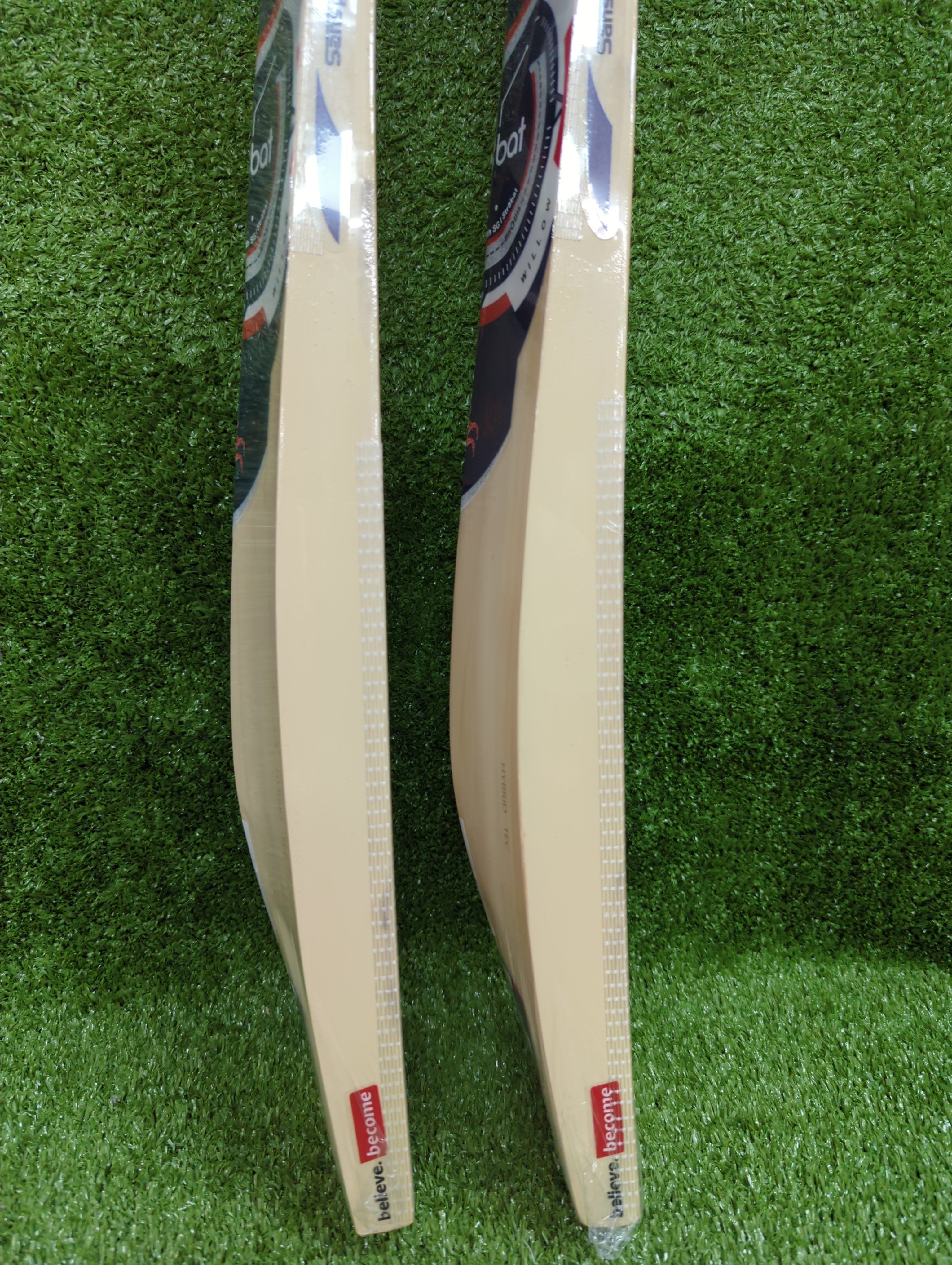 SG KLR 250 English Willow Cricket Bat with STR8Bat Sensor SG