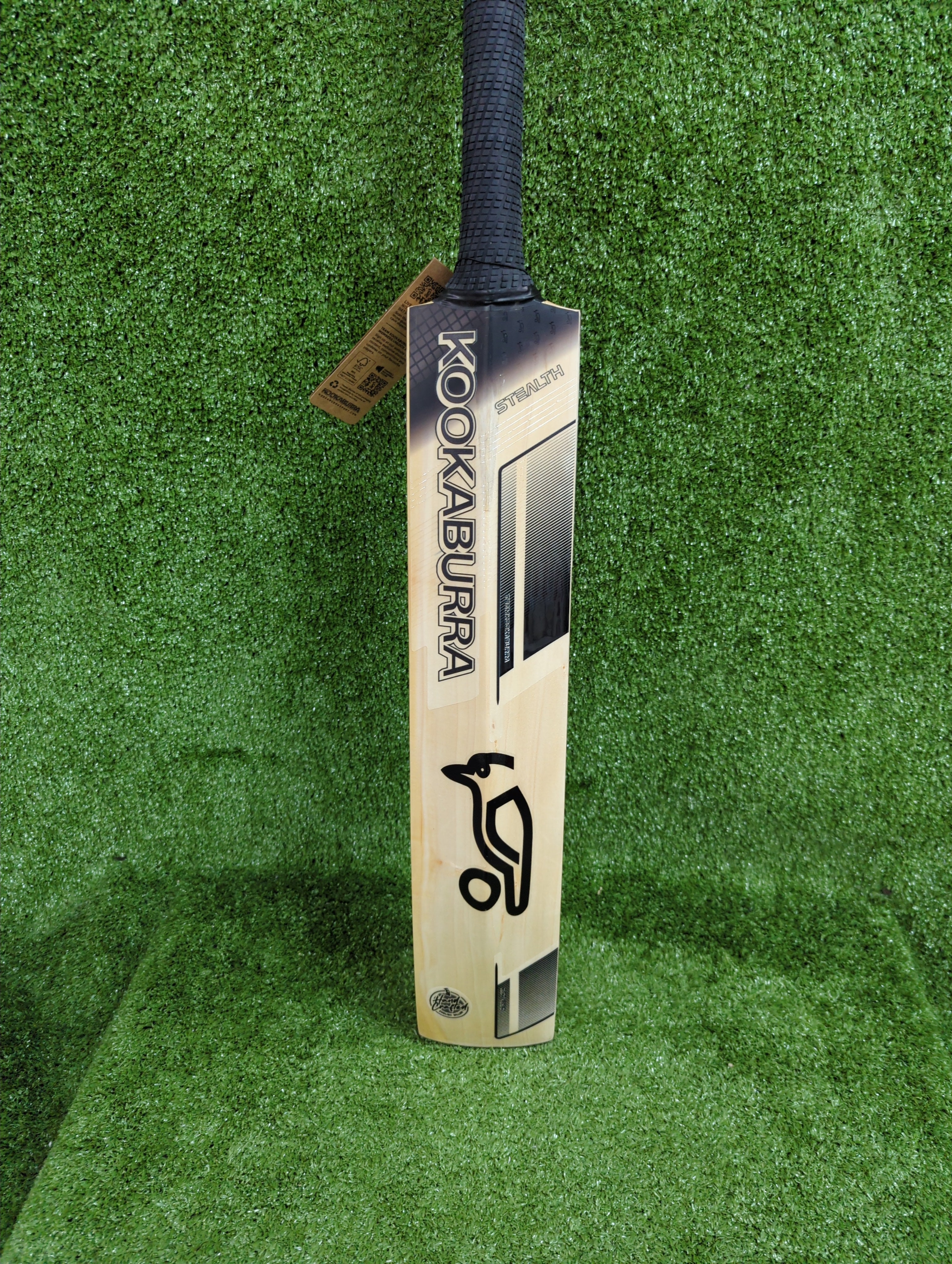 Kookaburra Stealth 6.4 English Willow Cricket Bat
