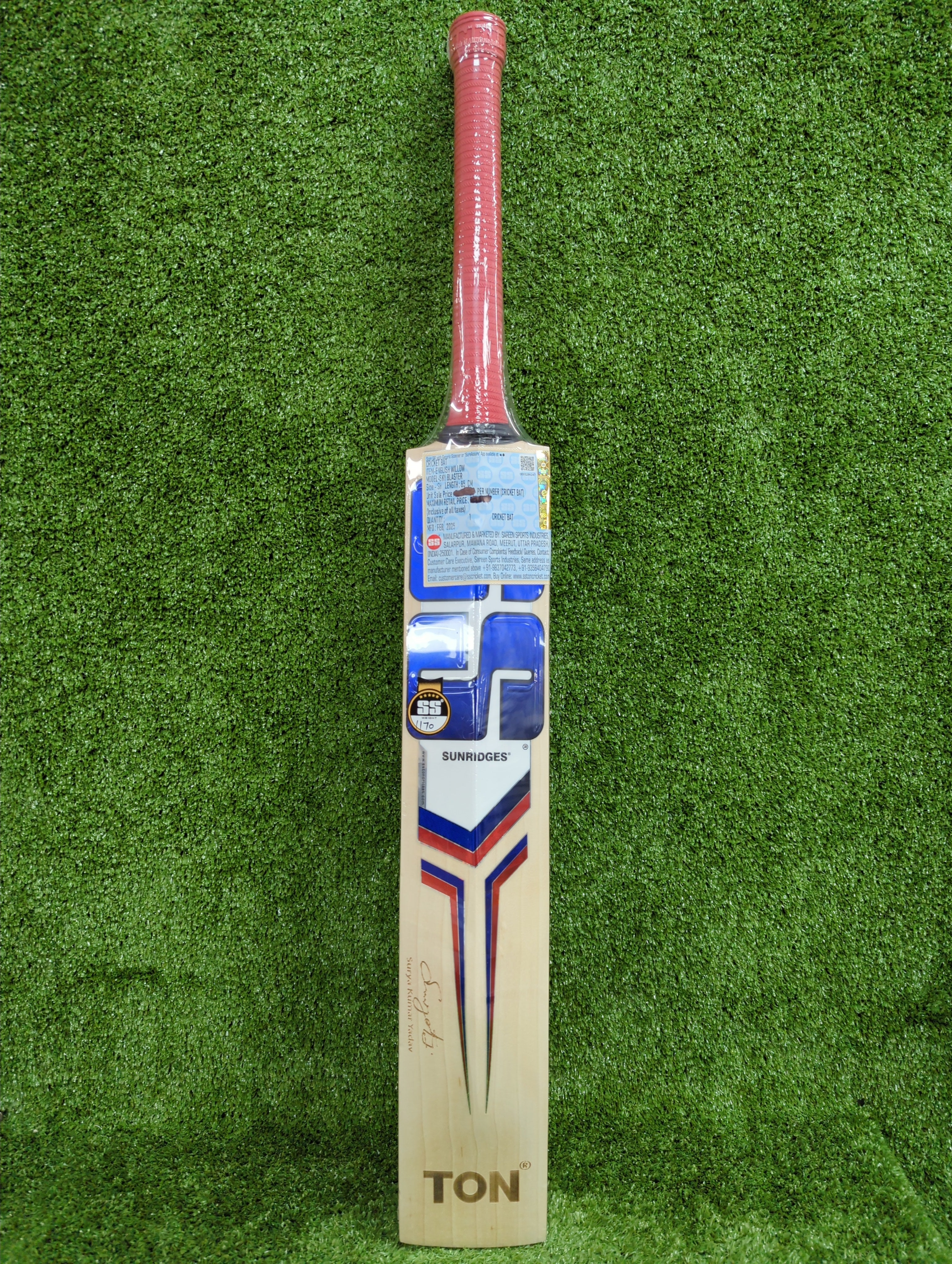 SS Sky Blaster English Willow Cricket Bat - Blue Sticker