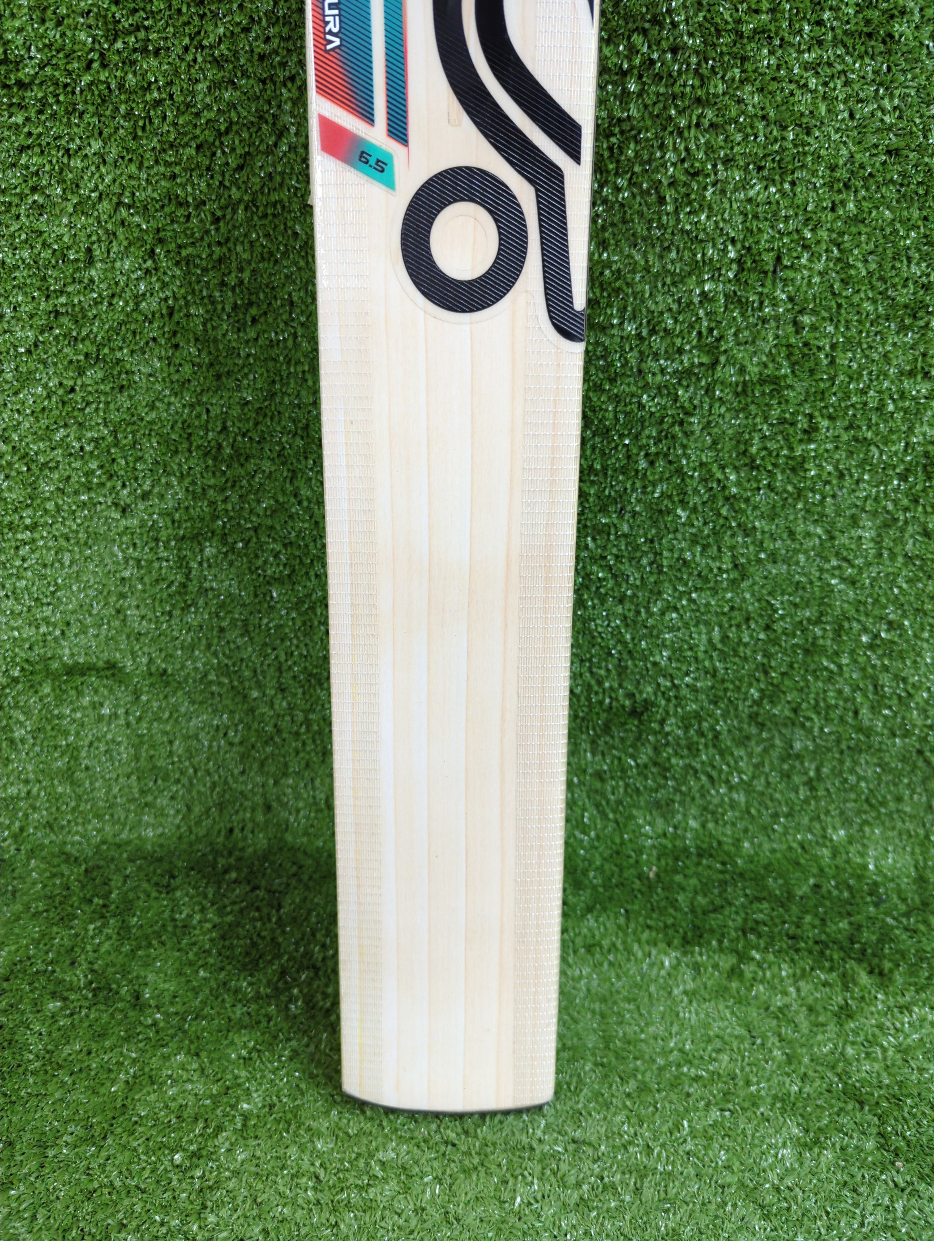 Kookaburra Aura 6.5 Harrow English Willow Cricket Bat