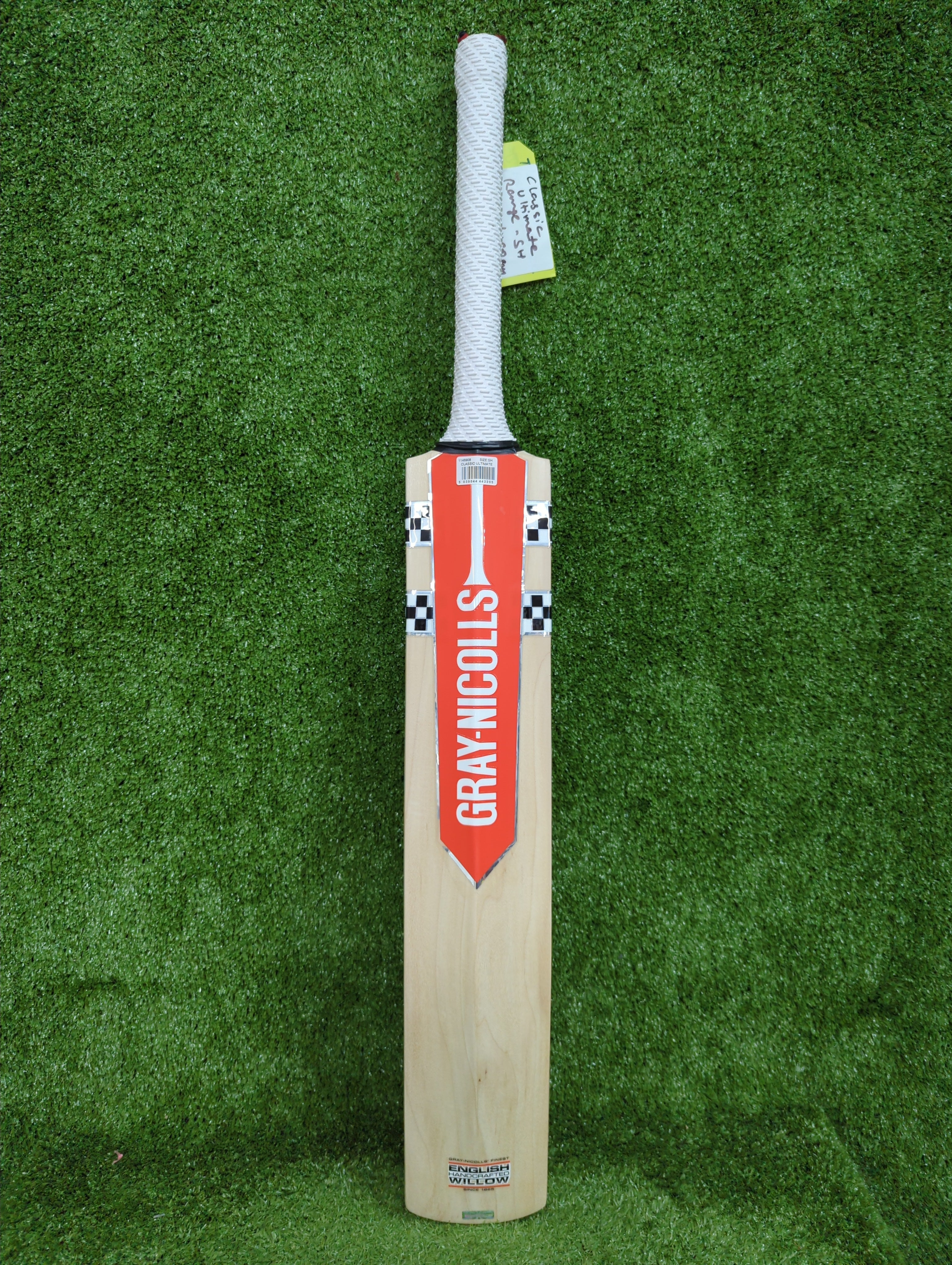 Gray-Nicolls Classic Ultimate Range Adult Cricket Bat