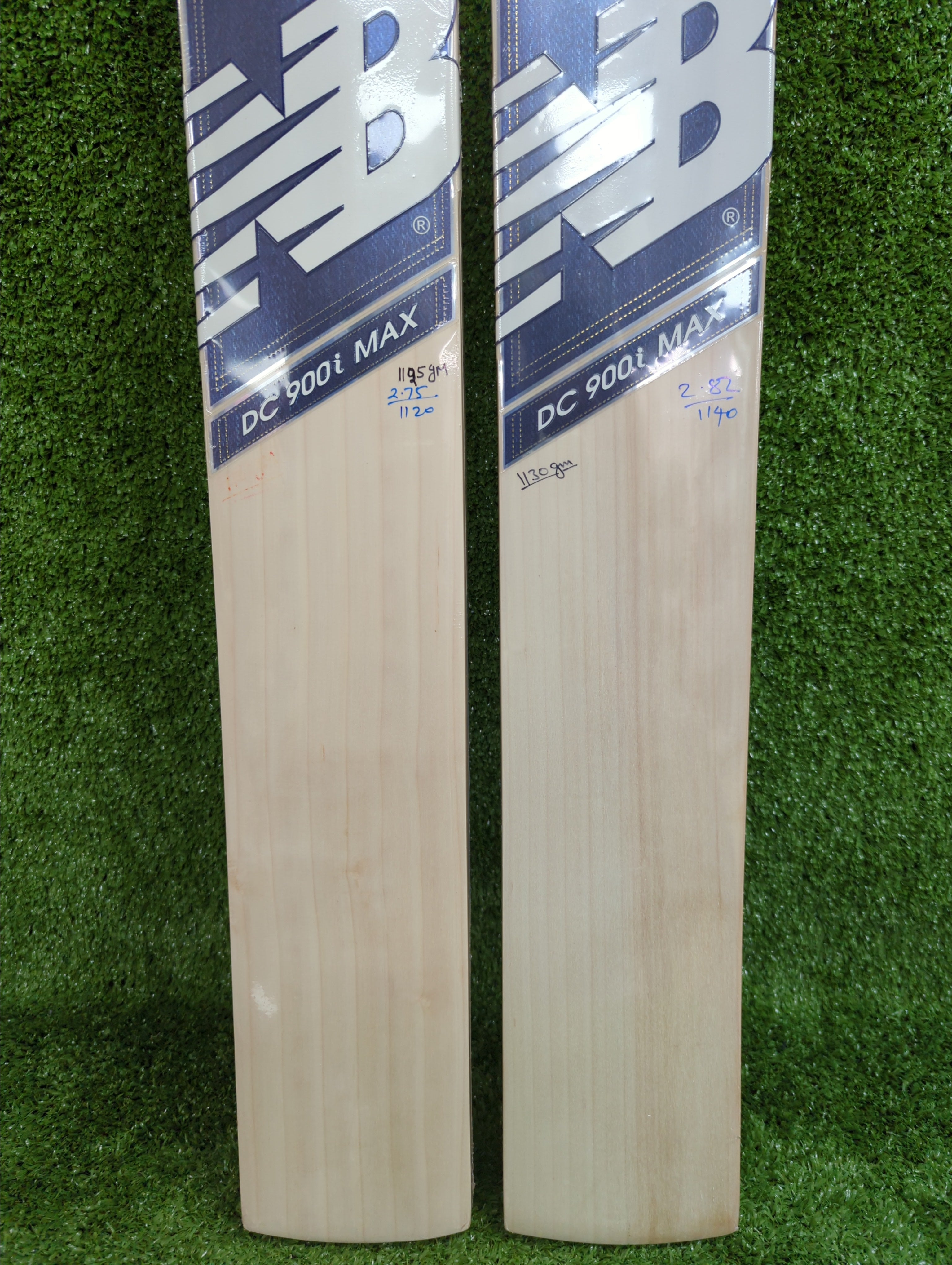NB DC 900I Max Adult English Willow Cricket Bat