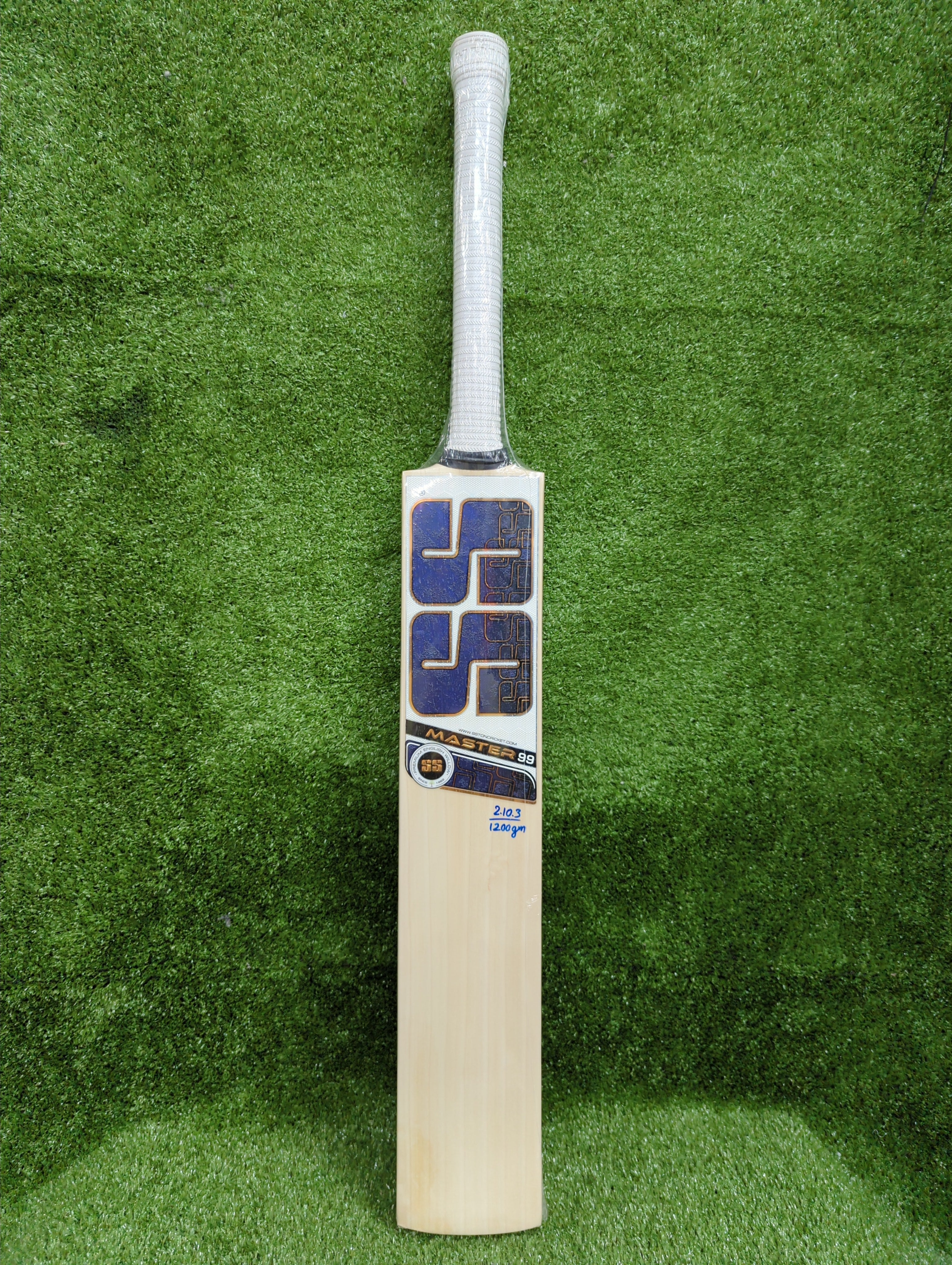 SS Master 99 English Willow Cricket Bat SS