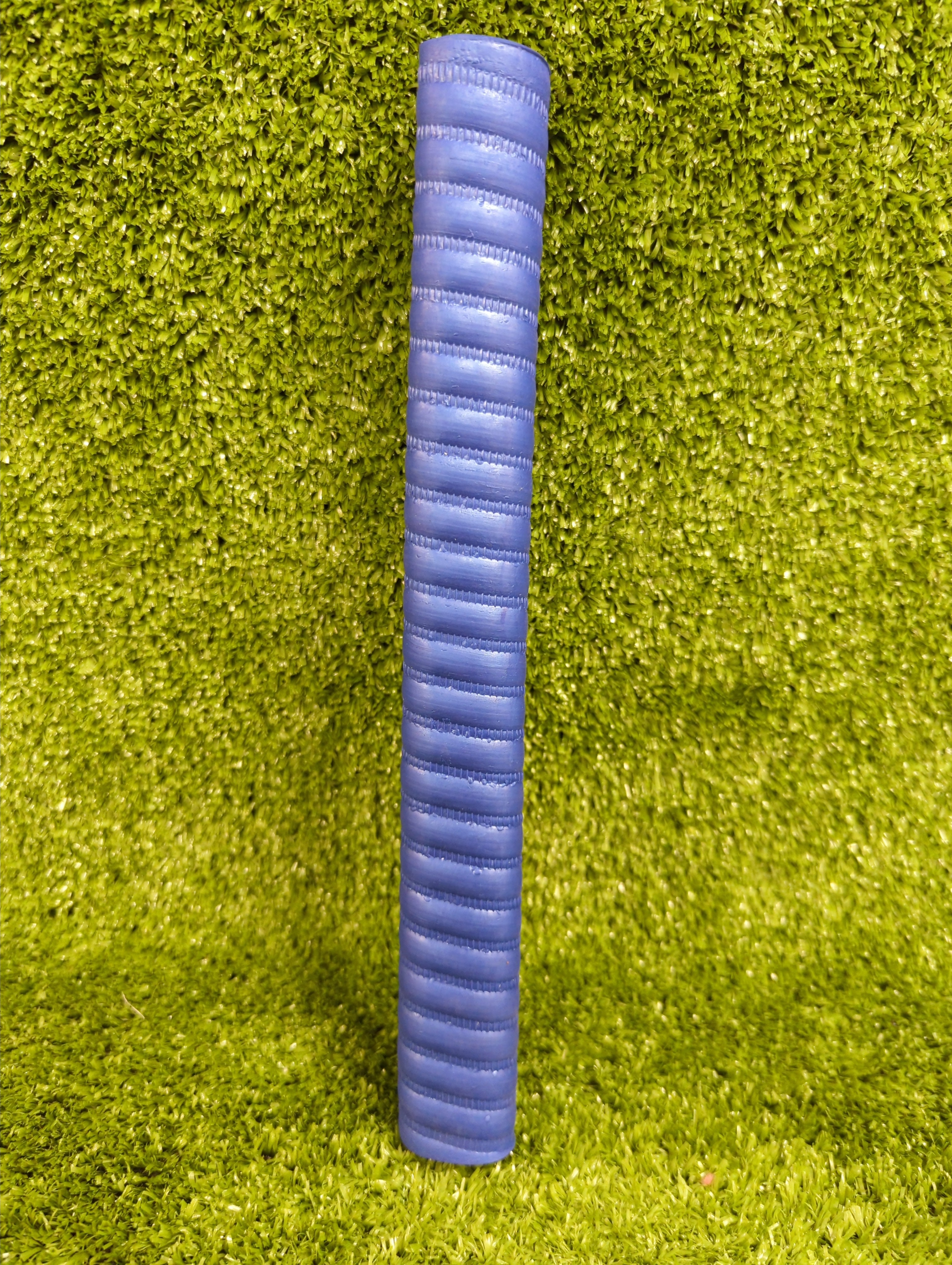Raydn Coil Multi Colored Cricket Grip by Raydn - close-up detail - TopCricketStore