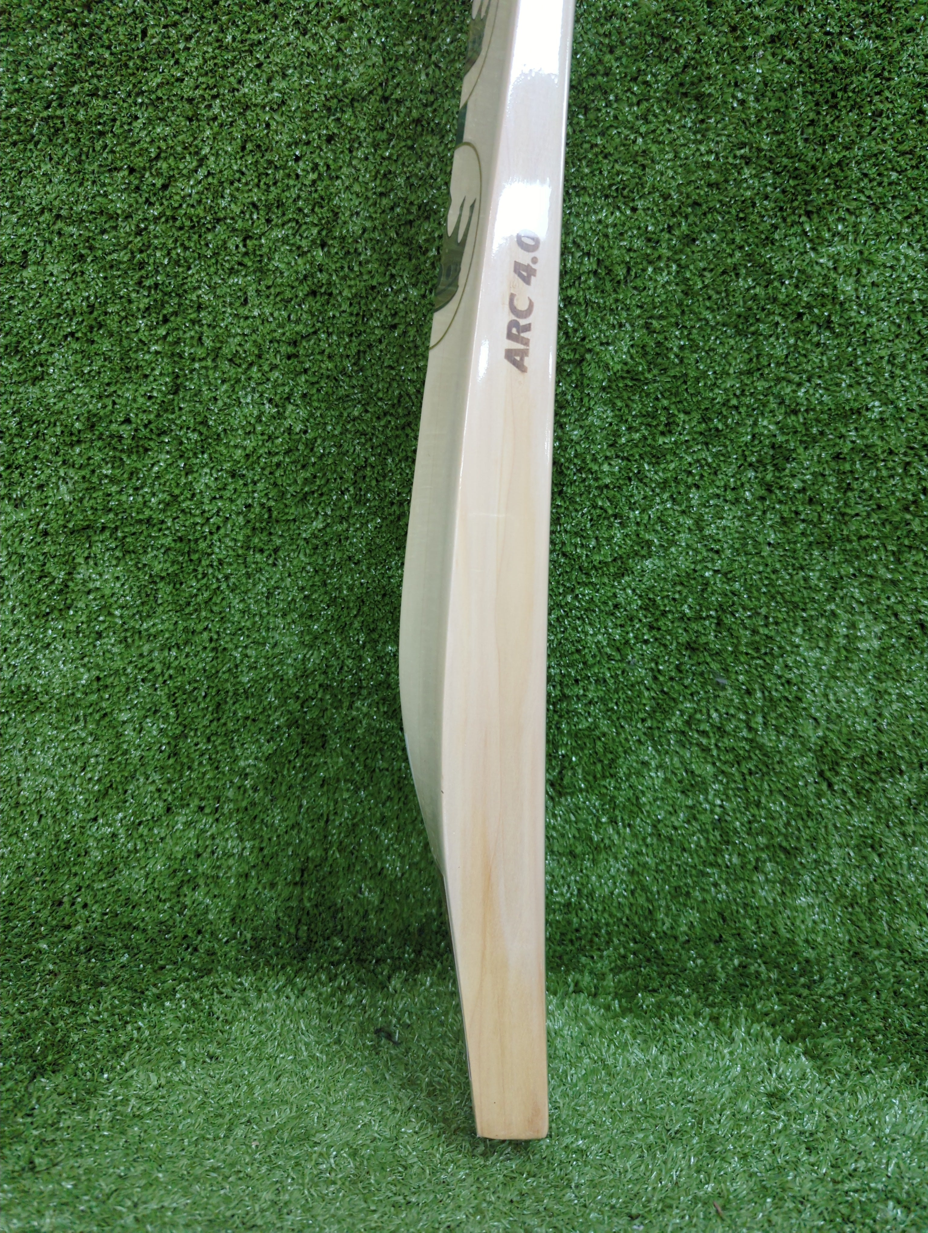 SG Triple Crown Arc 4.0 English Willow Cricket Bat