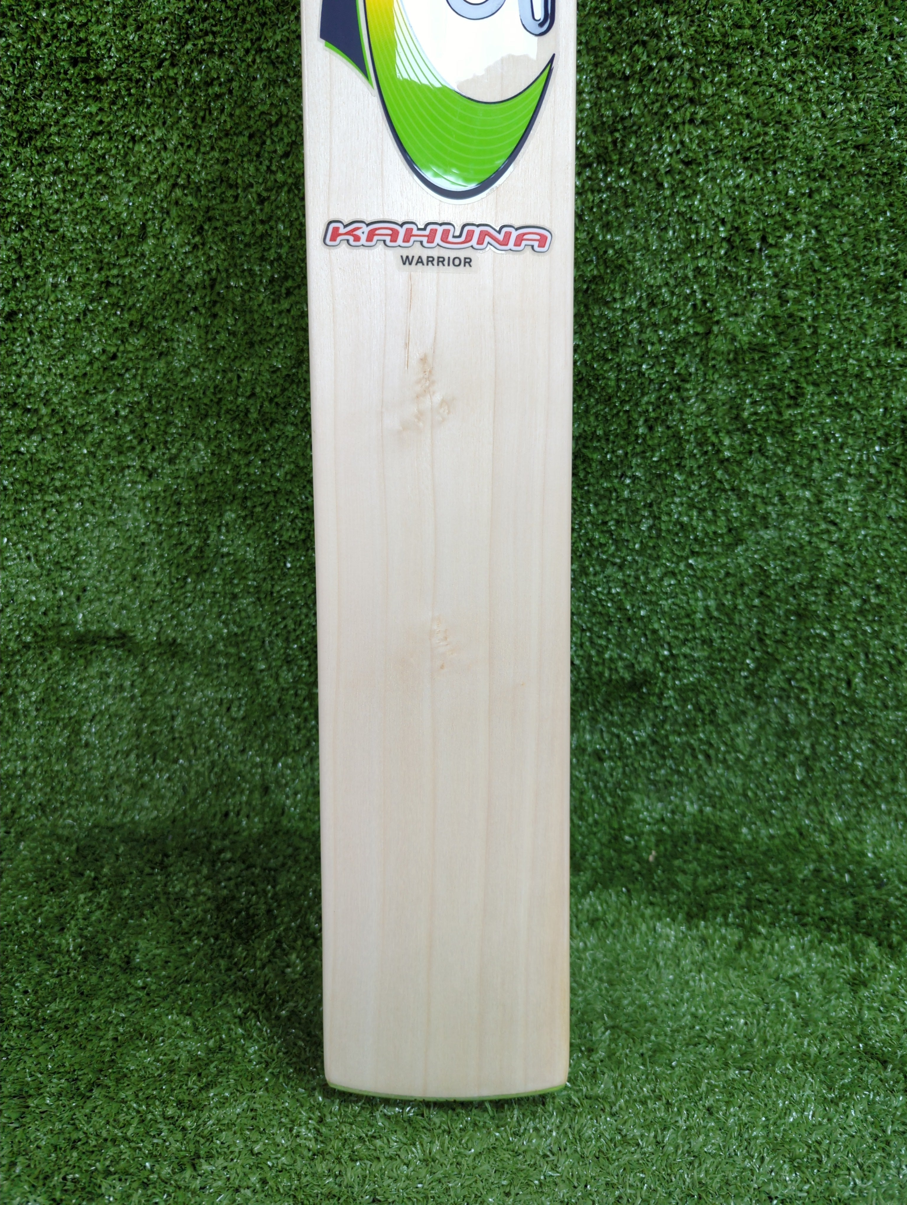 Kookaburra Kahuna Warrior English Willow Cricket Bat