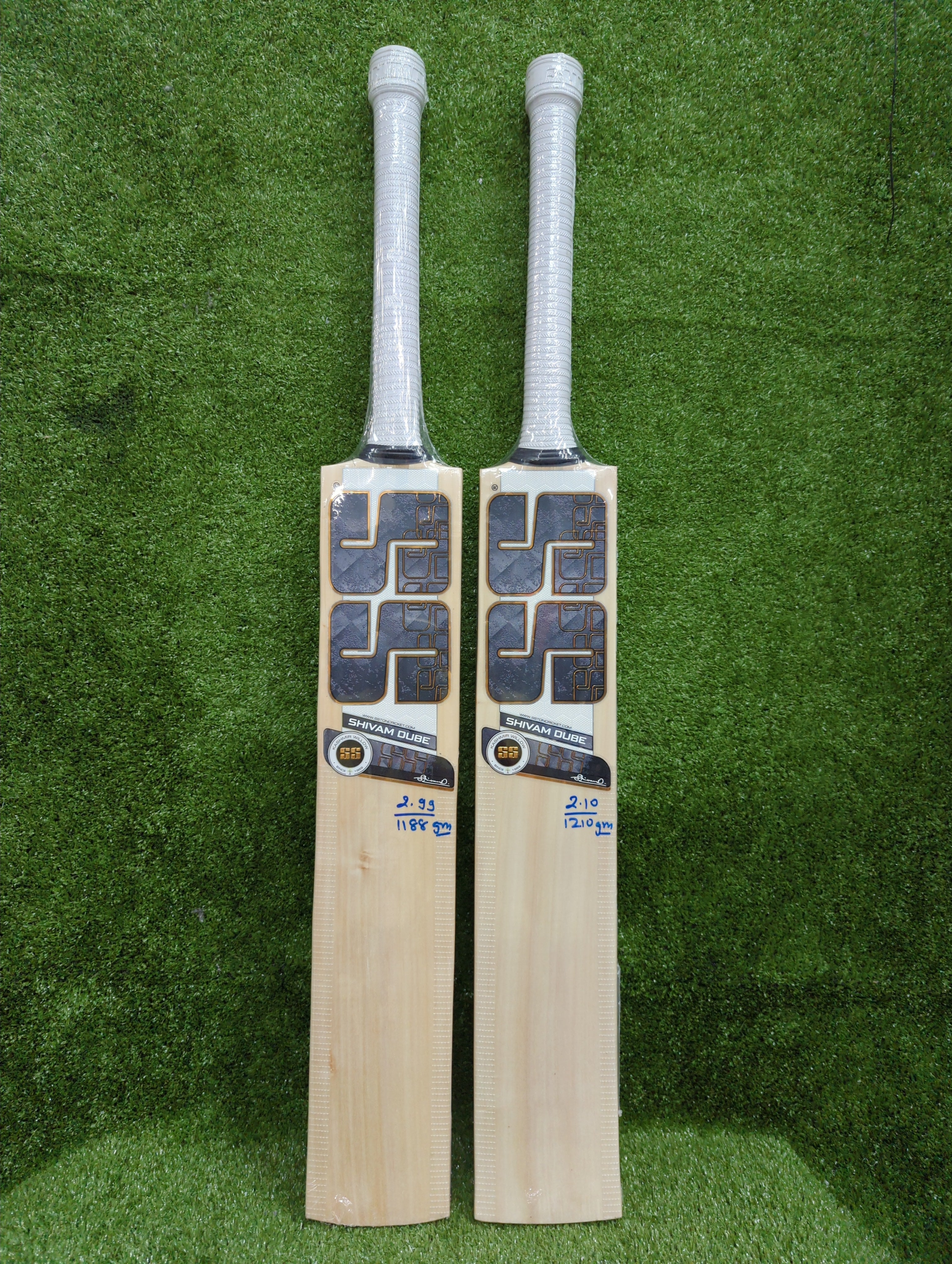 SS Shivam Dube Player Profile Kashmir Willow Cricket Bat (Short Handle) SS