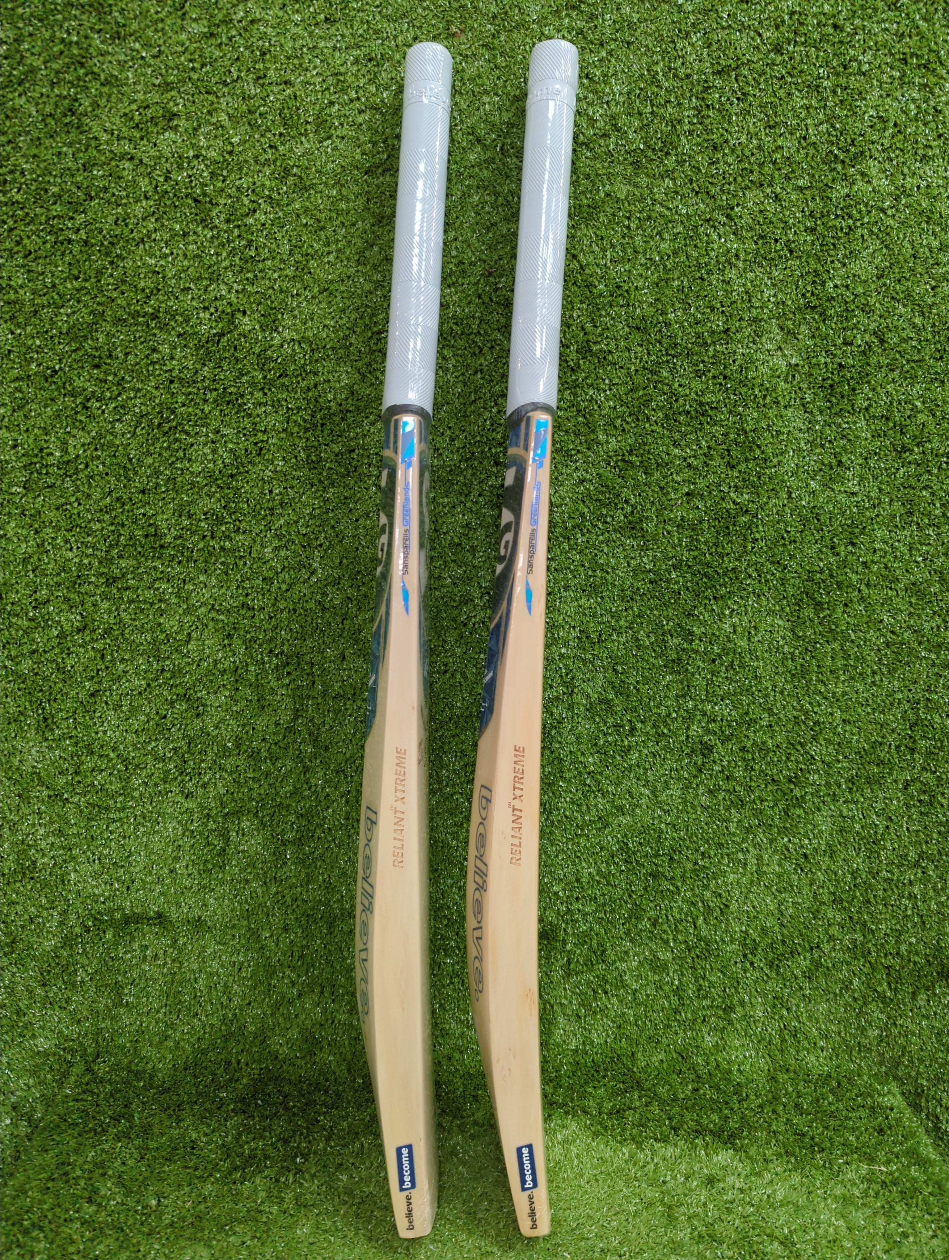 SG Reliant Xtreme Junior / Youth Cricket Bat