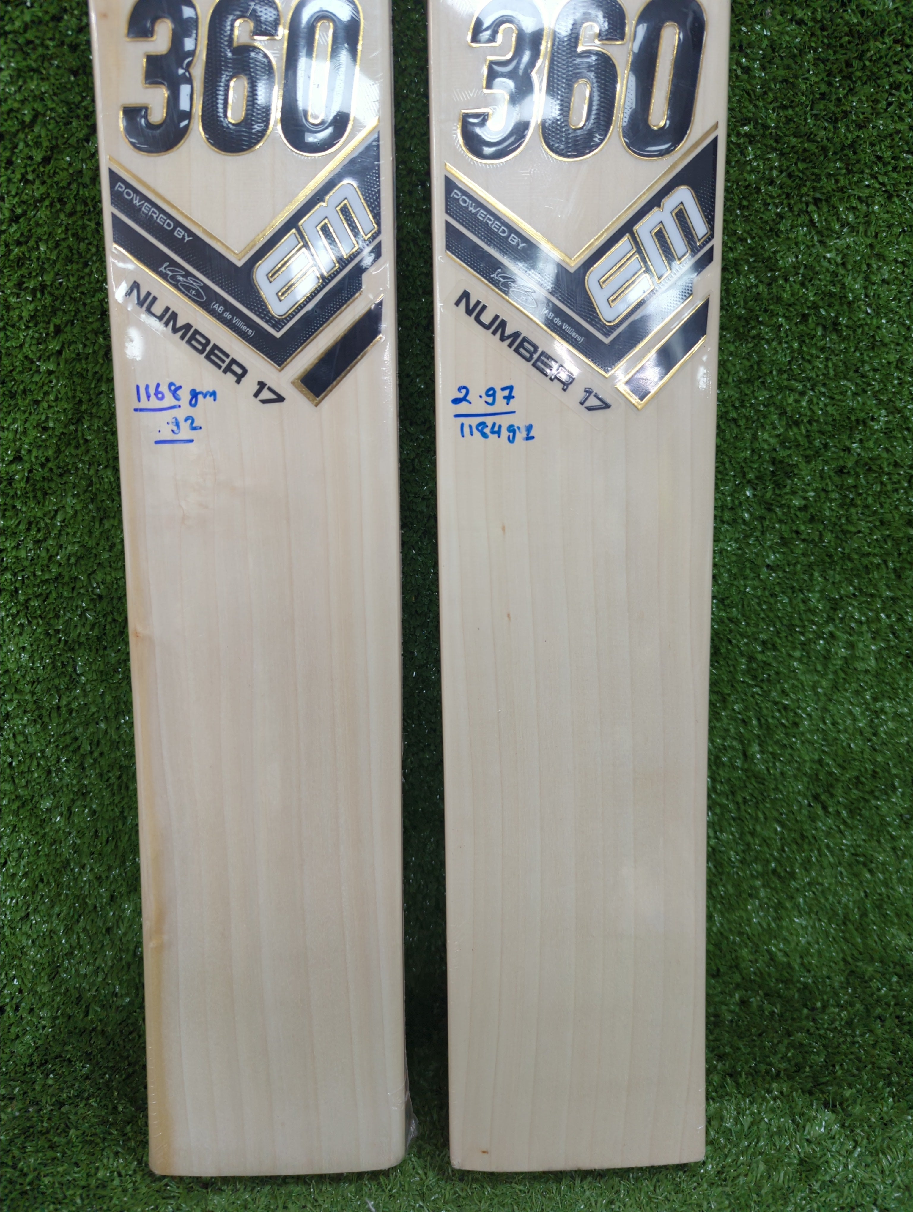 EM 360 No. 17 AB de Villiers English Willow Cricket Bat