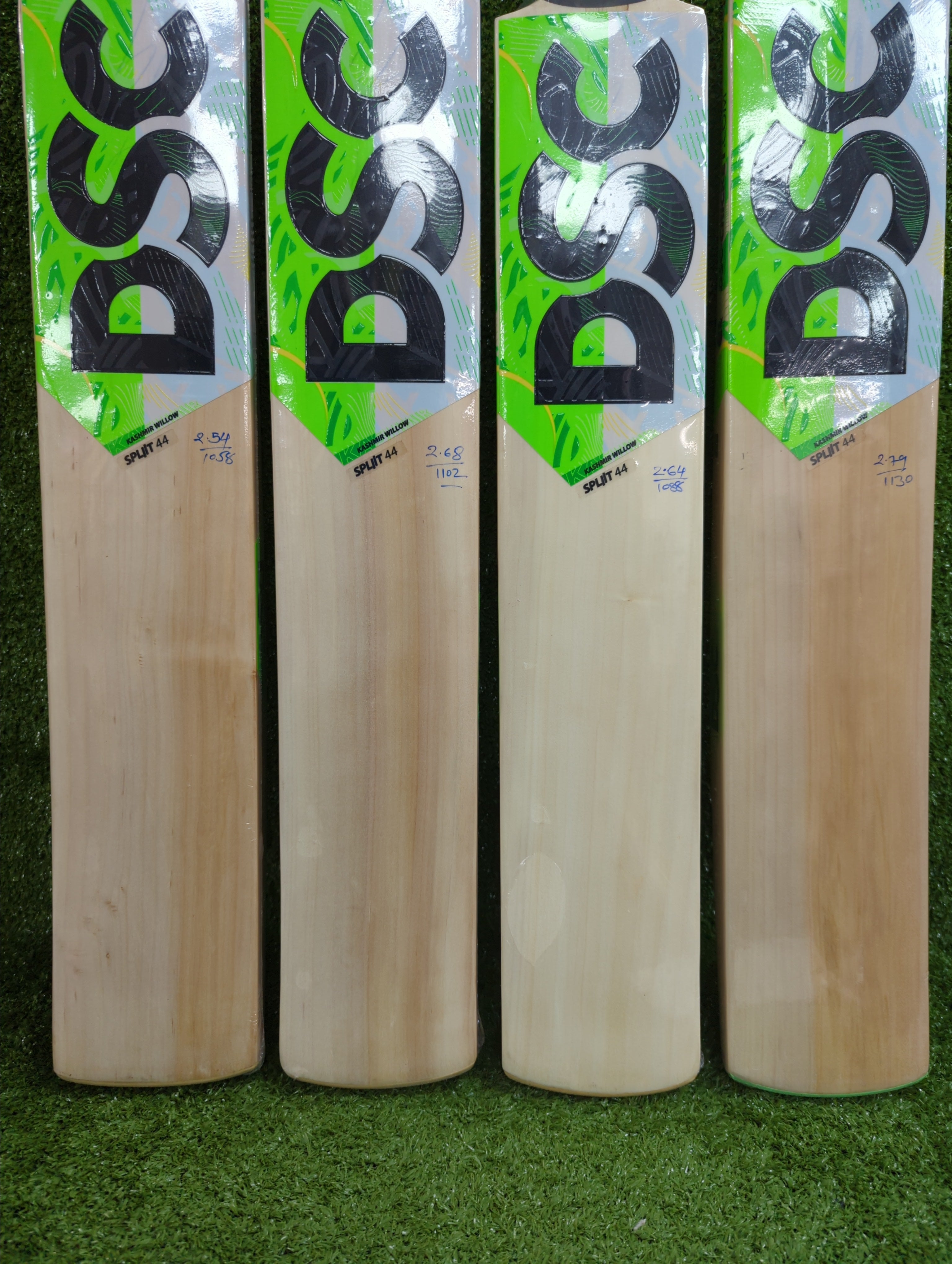 DSC SPLIT 44 Kashmir Willow Cricket Bat