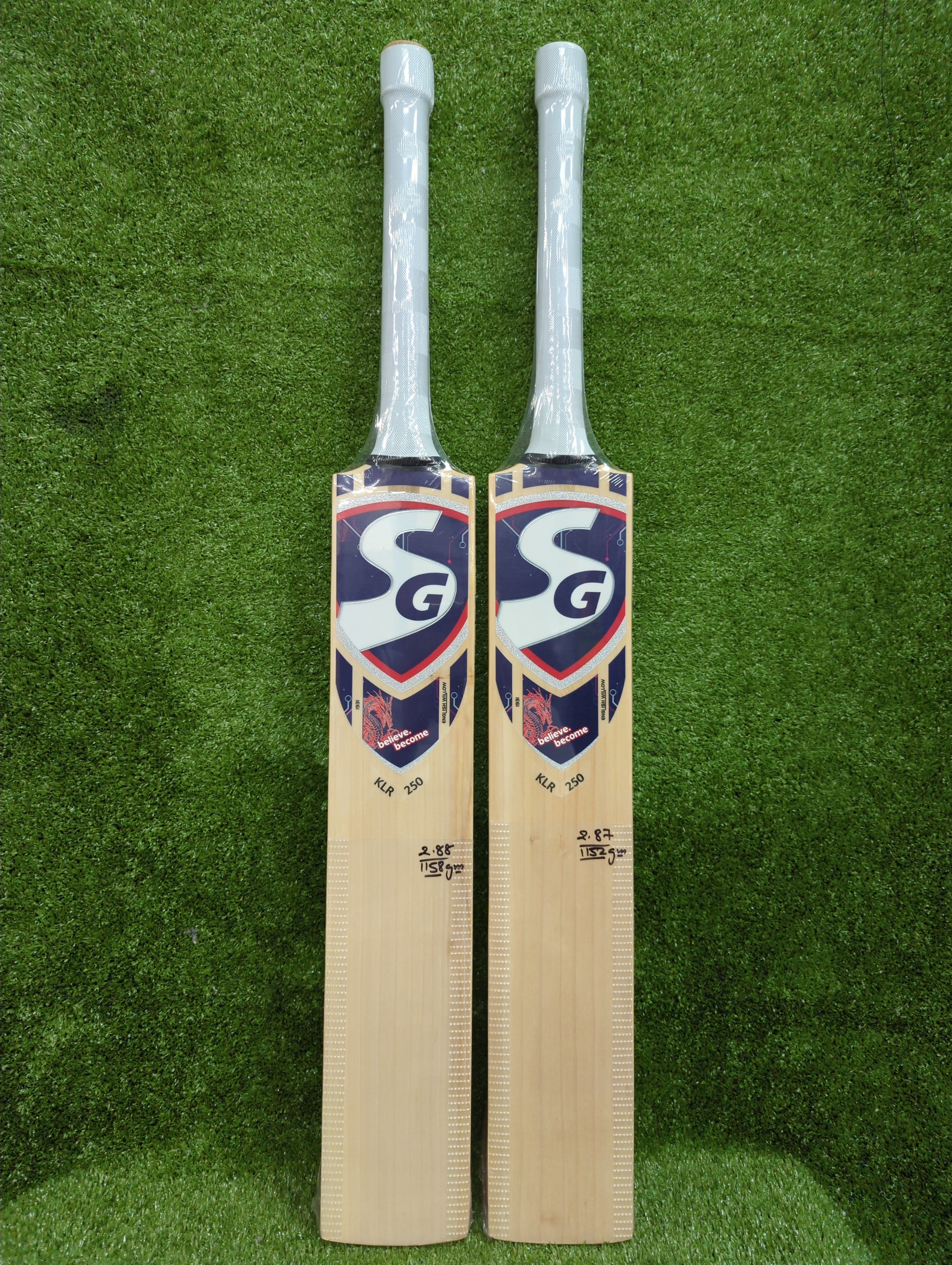 SG KLR 250 English Willow Cricket Bat with STR8Bat Sensor SG