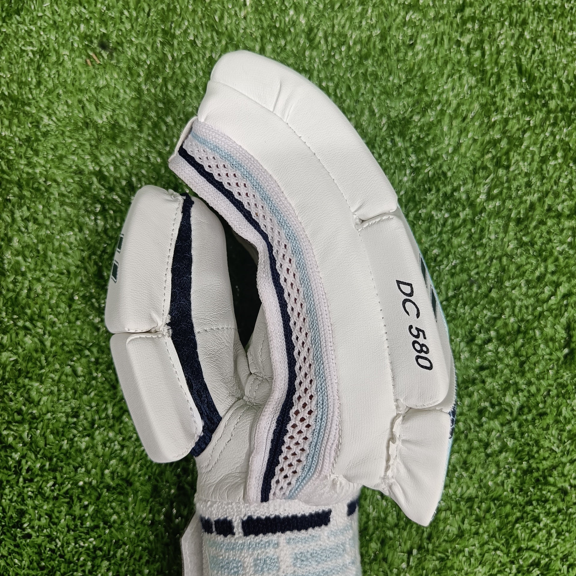 New Balance DC 580 Junior / Youth Batting Gloves