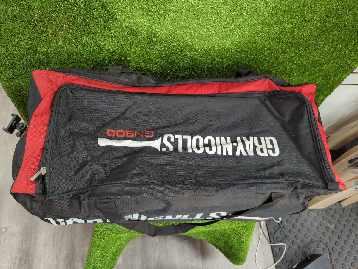 Gray-Nicolls 900 Wheelie Cricket Kit Bag GN