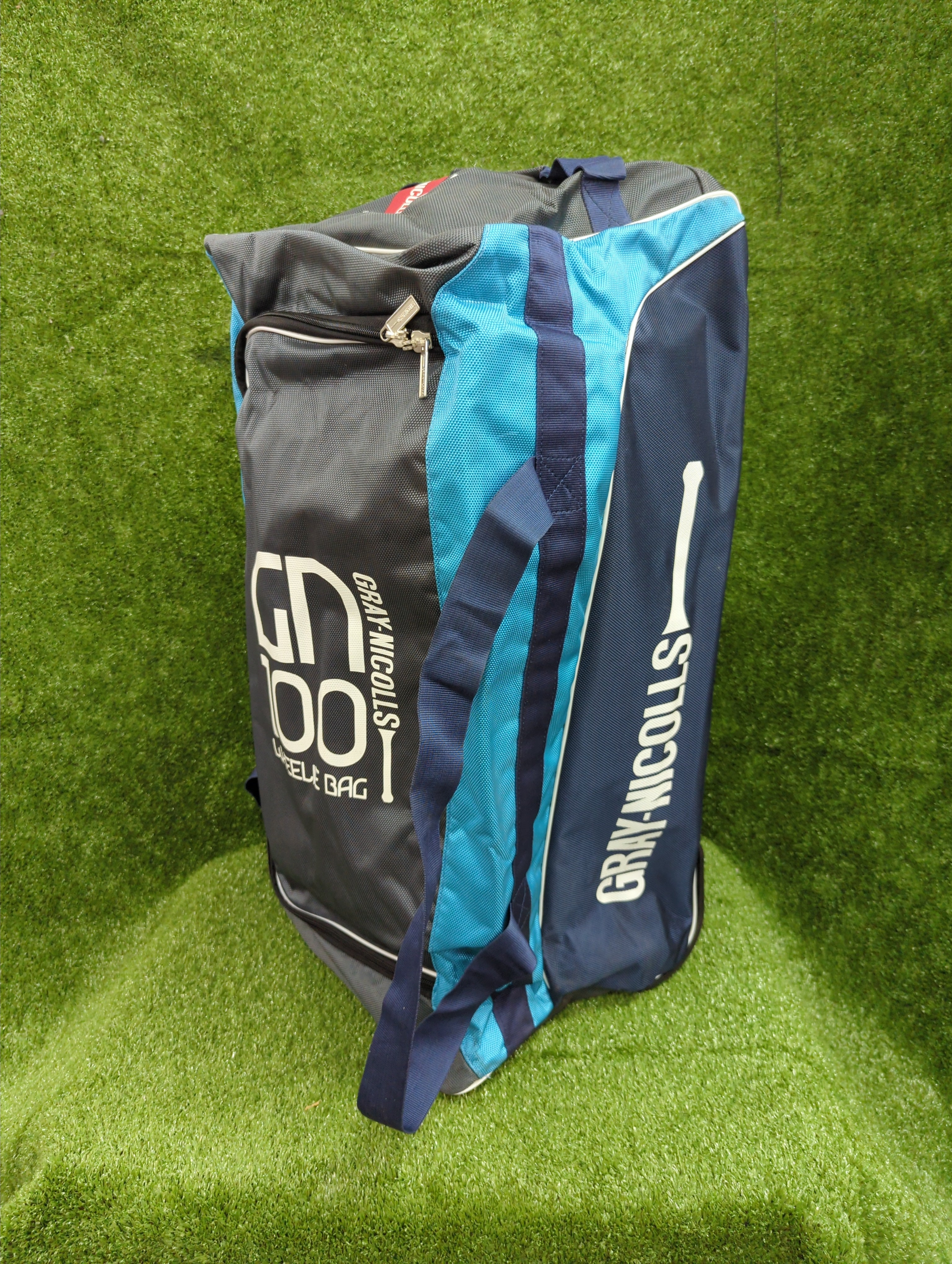 Gray-Nicolls 100 Wheelie Cricket Kit Bag GN