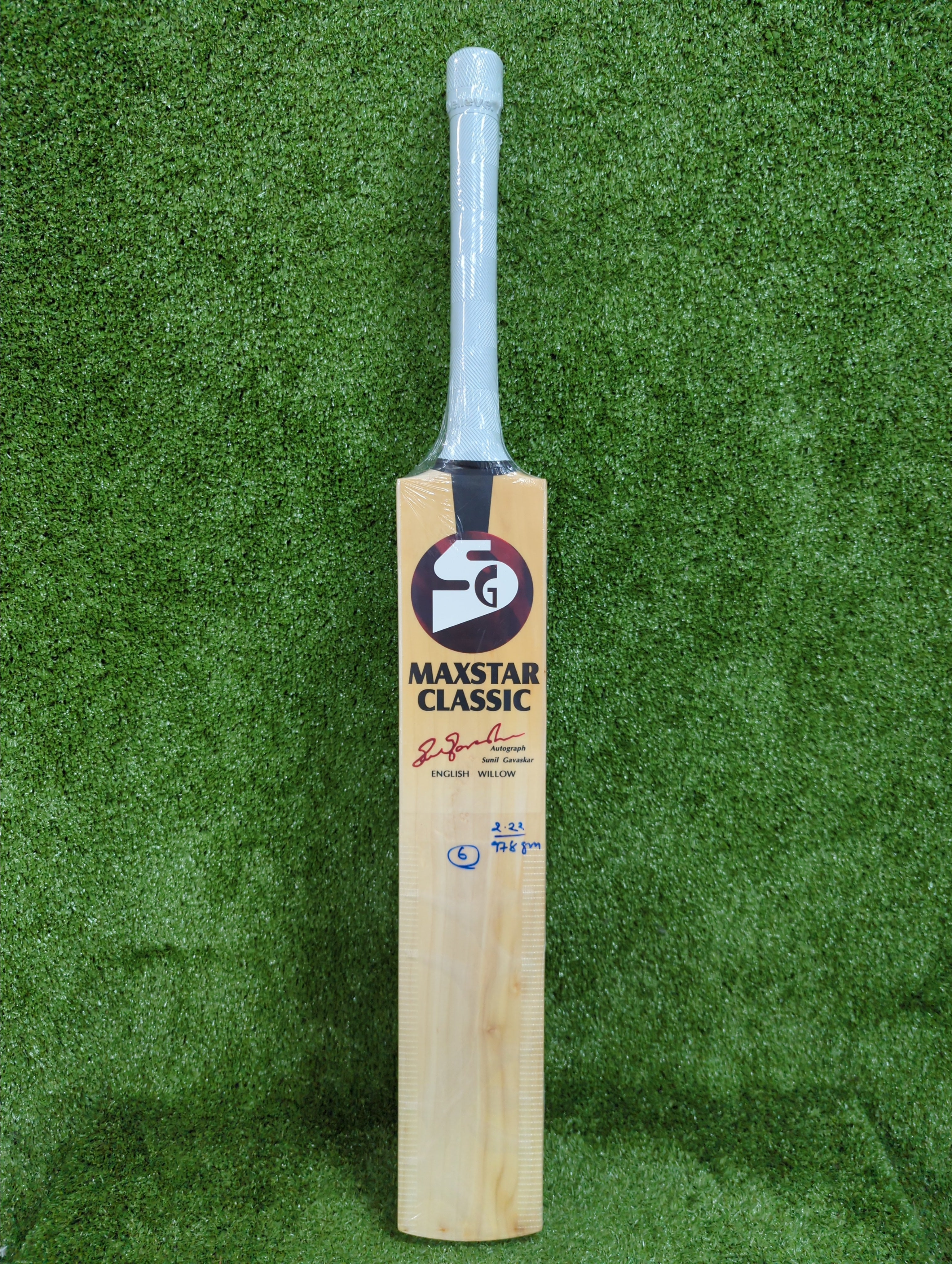 SG Maxstar Classic English Willow Junior Cricket Bat