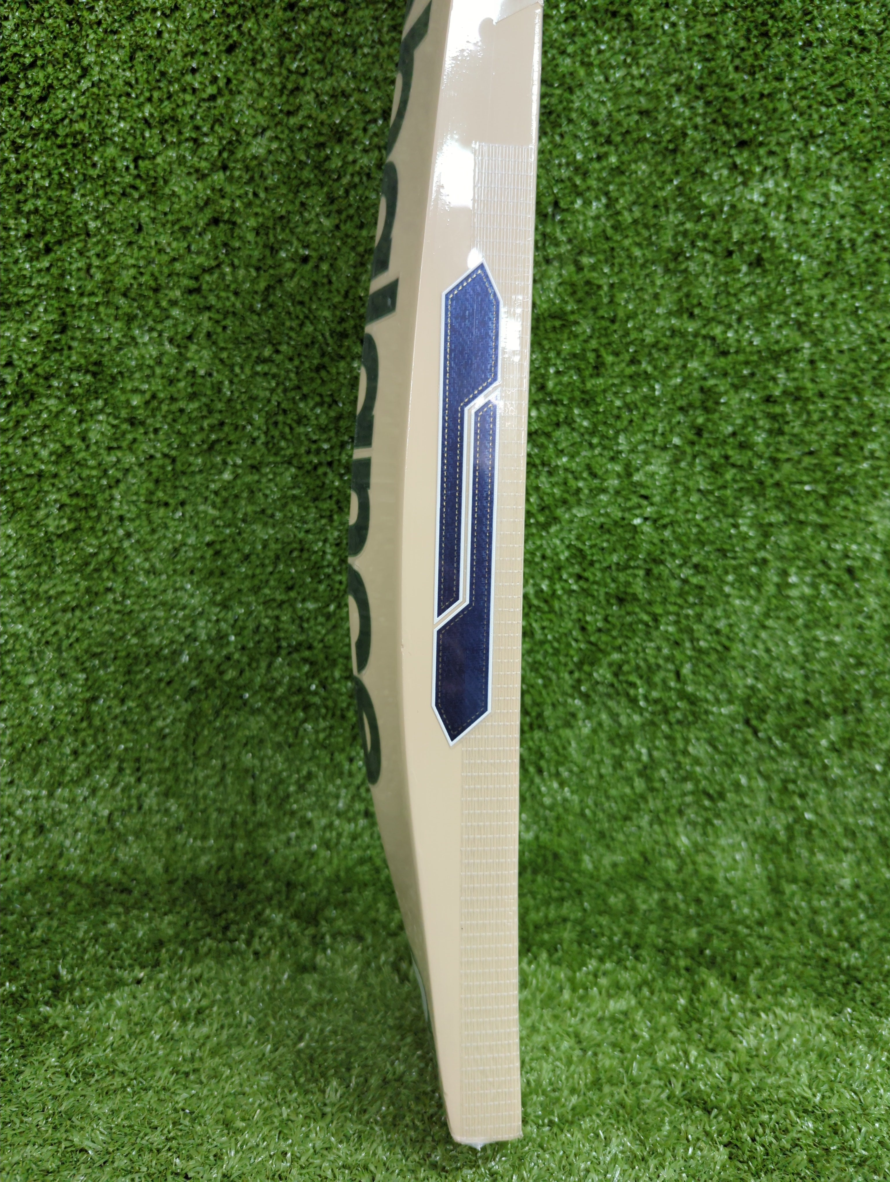 NB DC 400I English Willow Cricket Bat