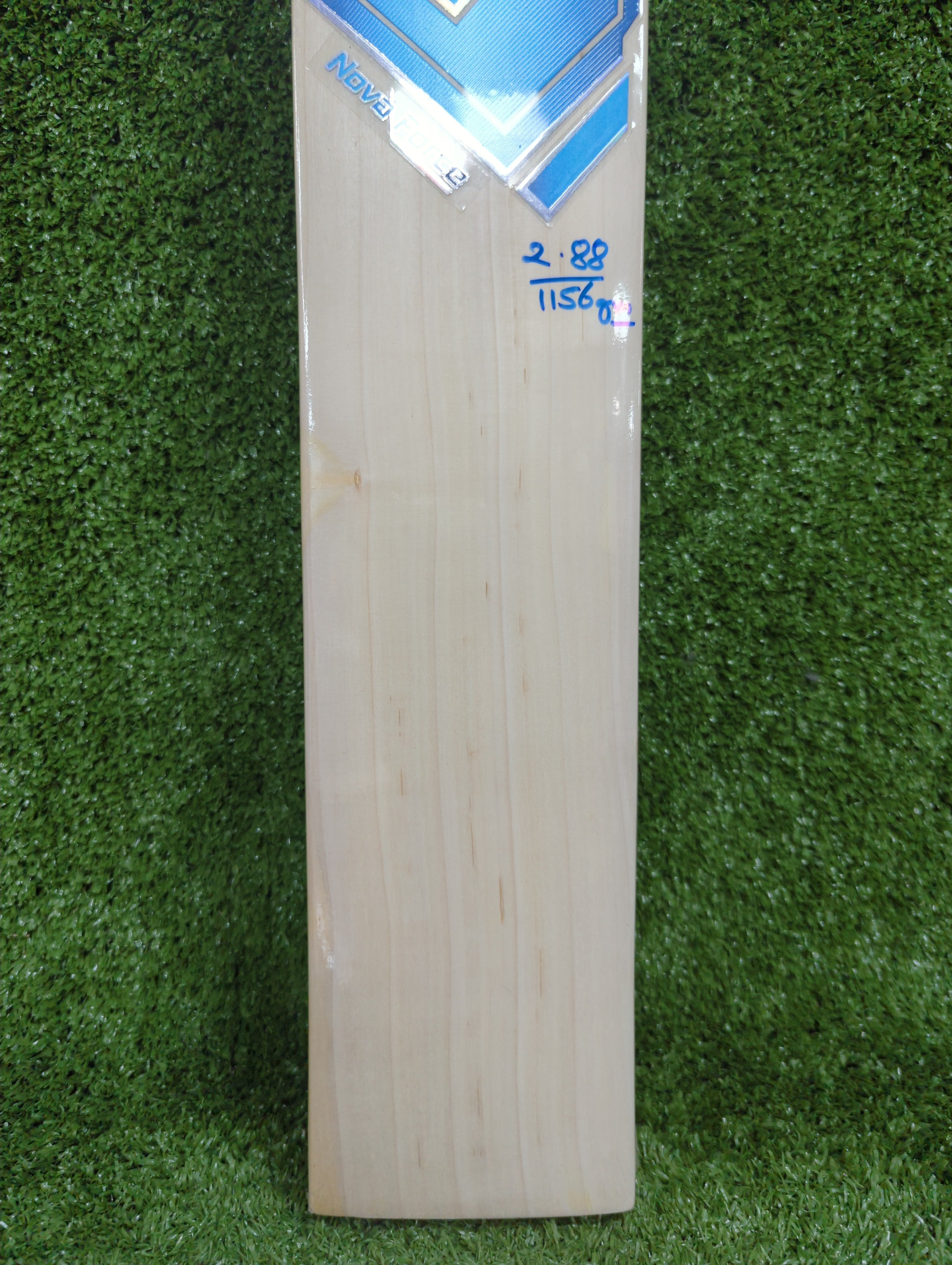 EM Nova Force English Willow Cricket Bat