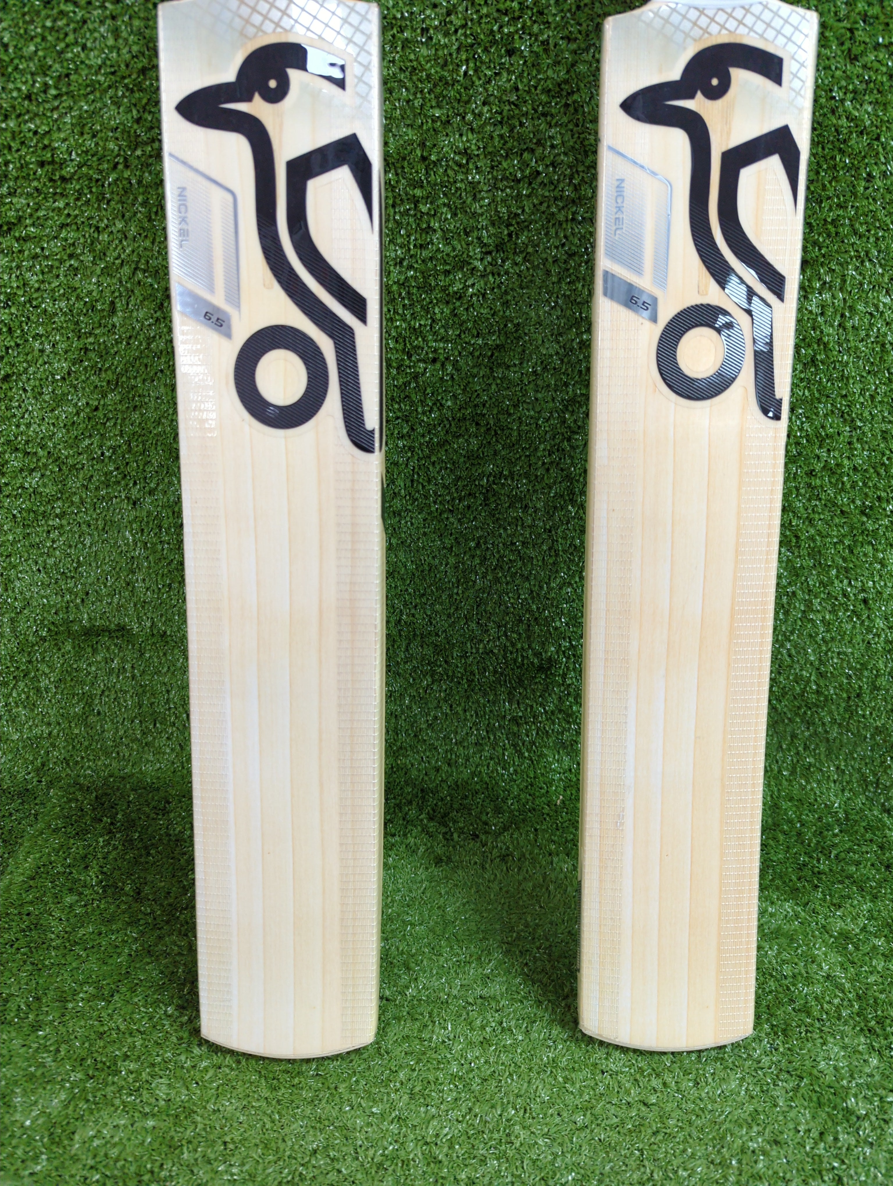 Kookaburra Nickel 6.5 Junior / Youth English Willow Cricket Bat