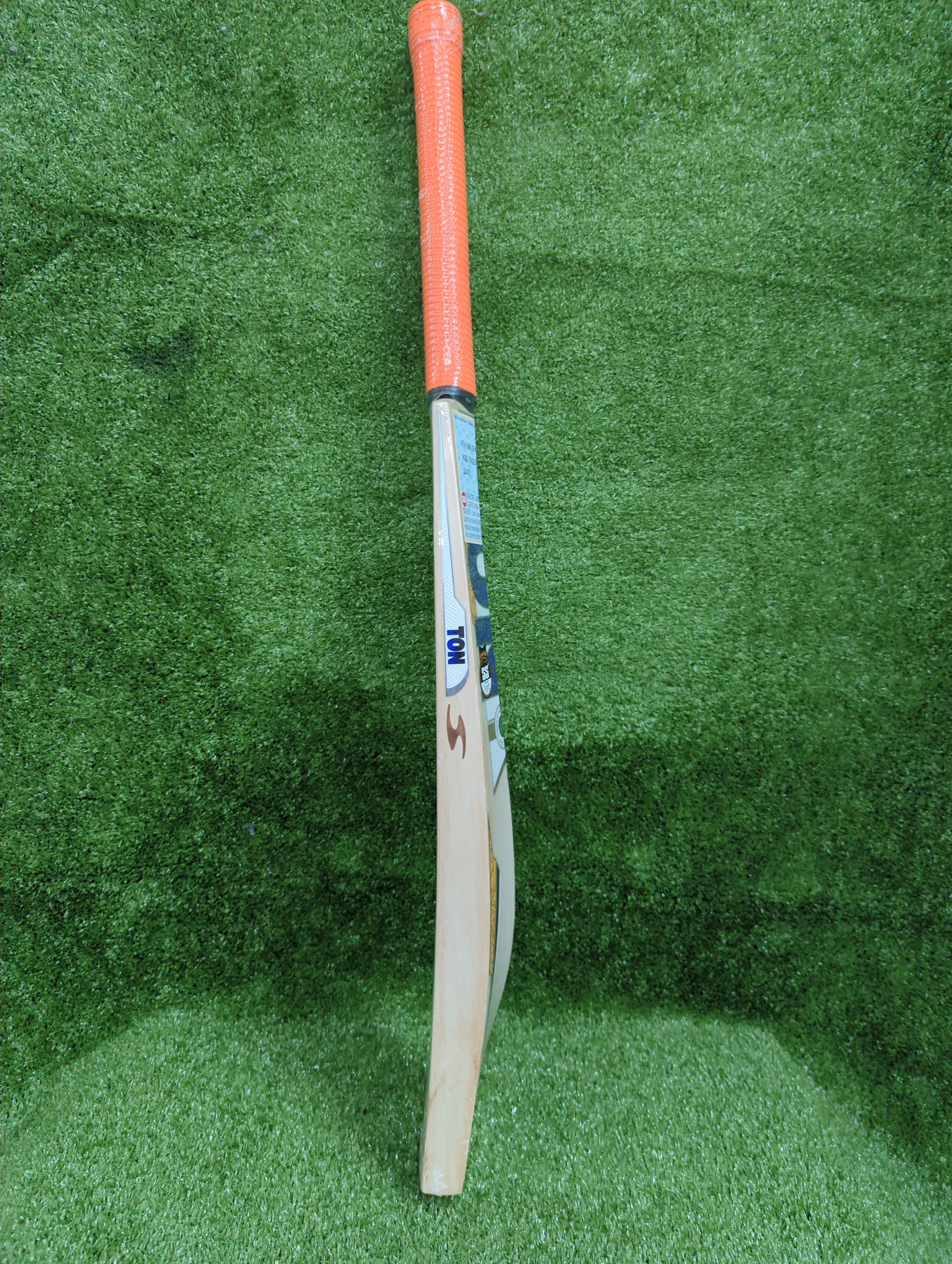 SS Ton Reserve Edition English Willow Cricket Bat by SS - alternate view 2 - TopCricketStore