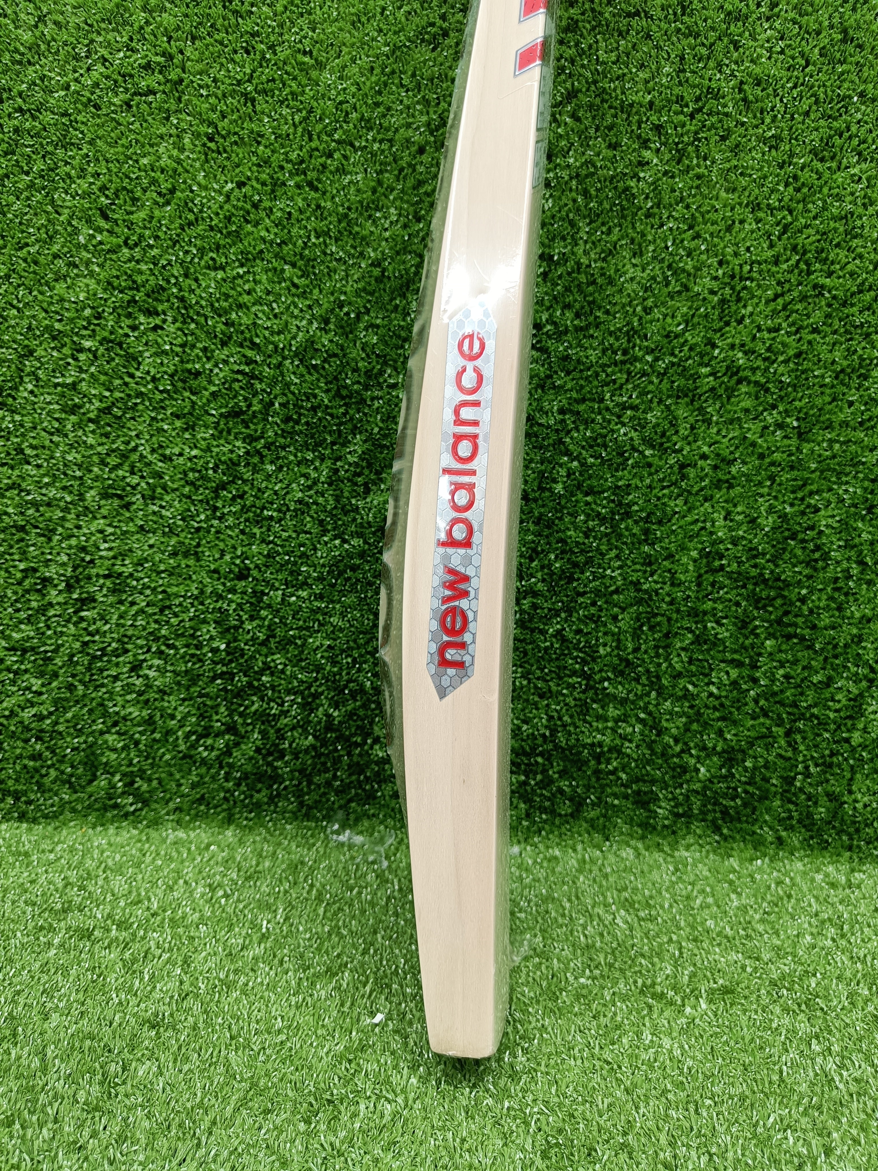 NB TC 590 English Willow Cricket Bat