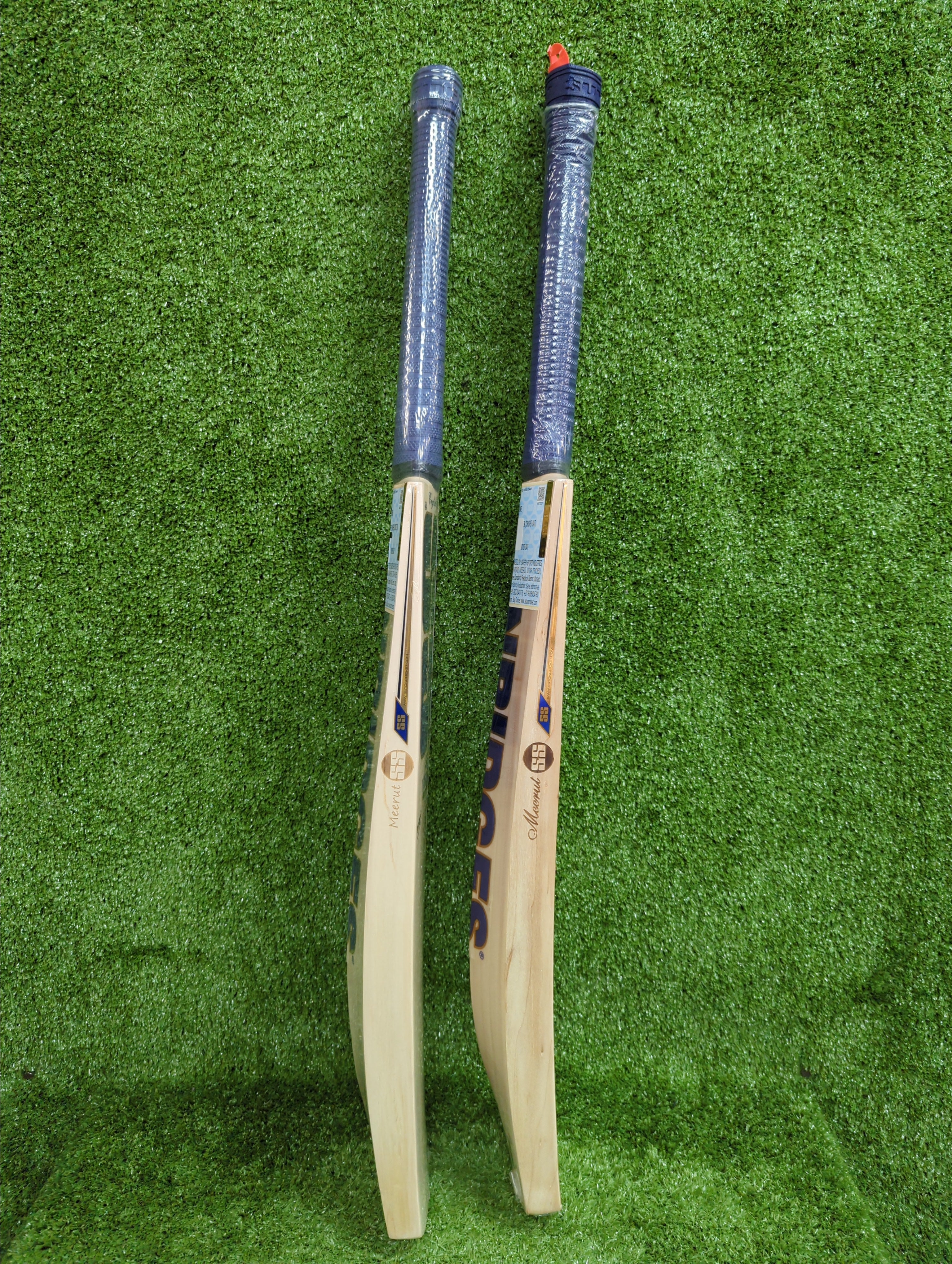 SS Vintage Finisher One (Dinesh Karthik) English Willow Cricket Bat Dark Blue