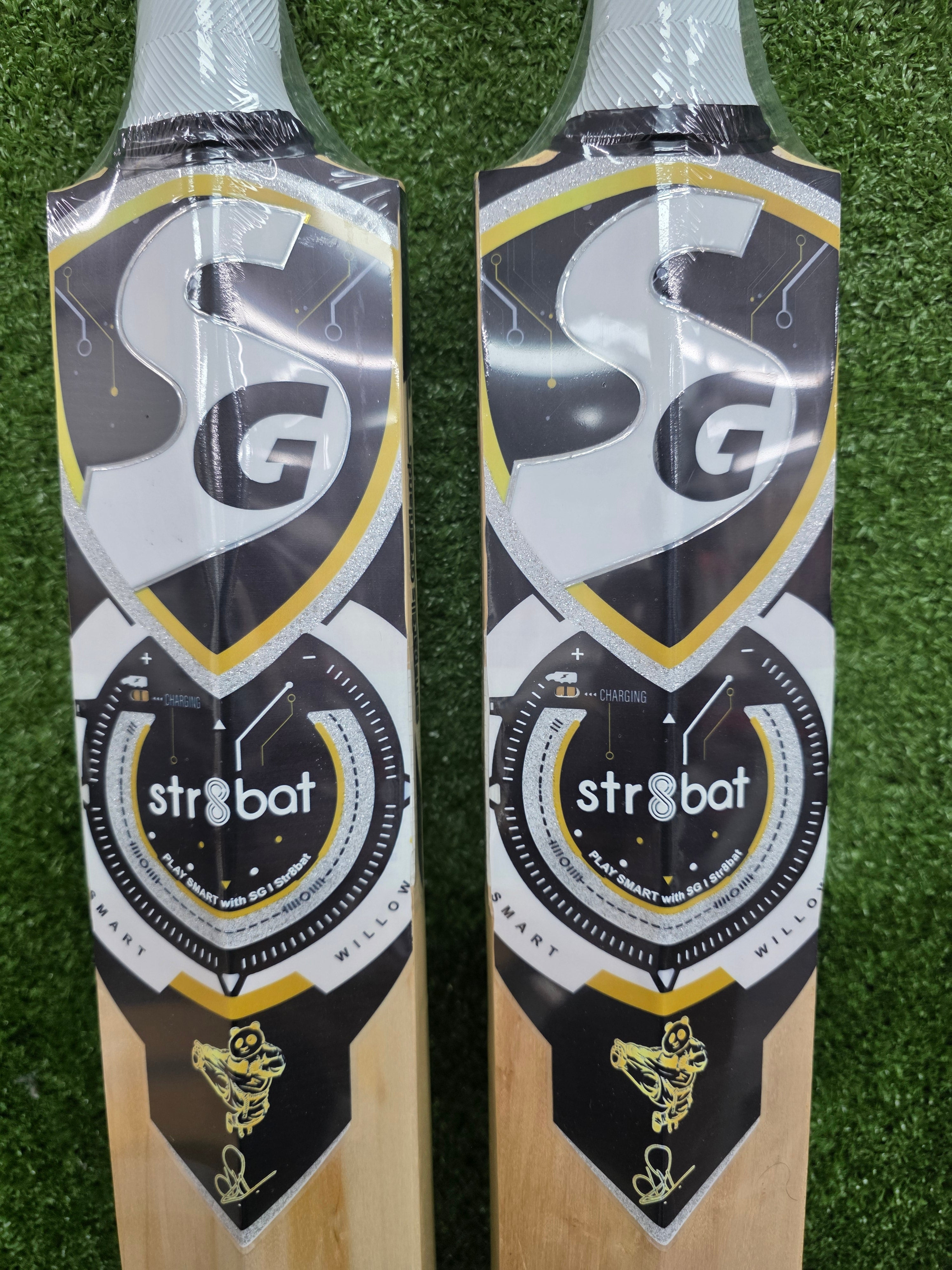 SG HP 250 Junior / Youth English Willow Cricket Bat with STR8Bat Sensor SG